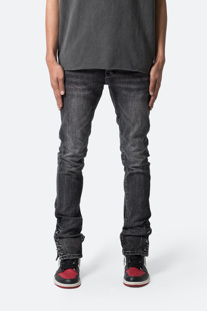 M588 Snap Slim Denim - Washed Black | mnml | shop now