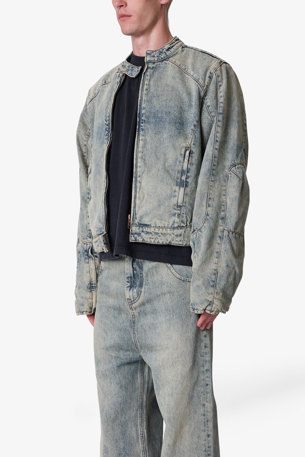 ジャケット・アウター ALOUND SIDE ZIP DENIM JACKET M Zipped Sleeve Trucker Jacket in Denim in BLEACH | alexanderwang®