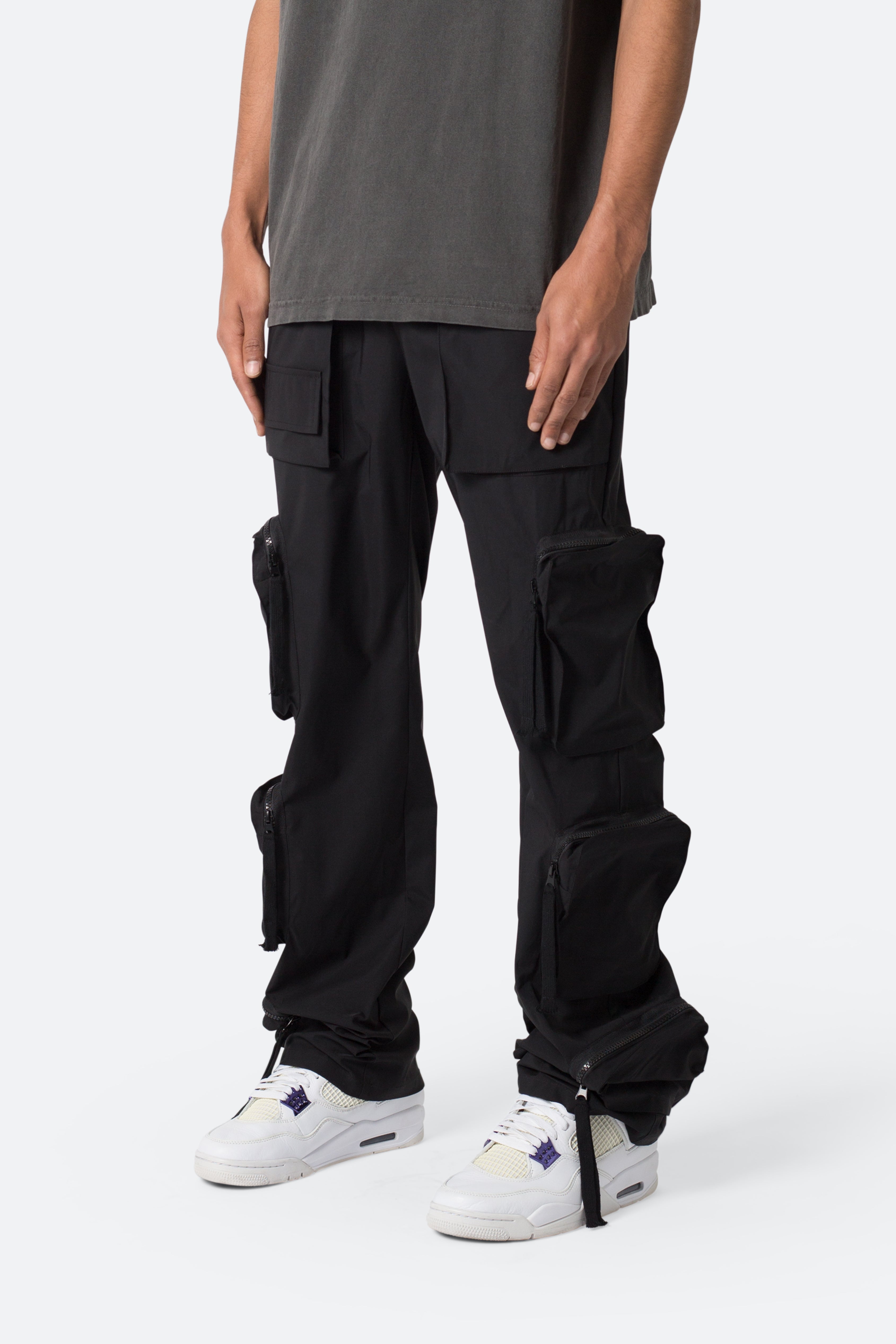 【mnml】RAVE DOUBLE CARGO PANTS BLACK XS Corduroy Rave Double Cargo Pants - Black | mnml | shop now