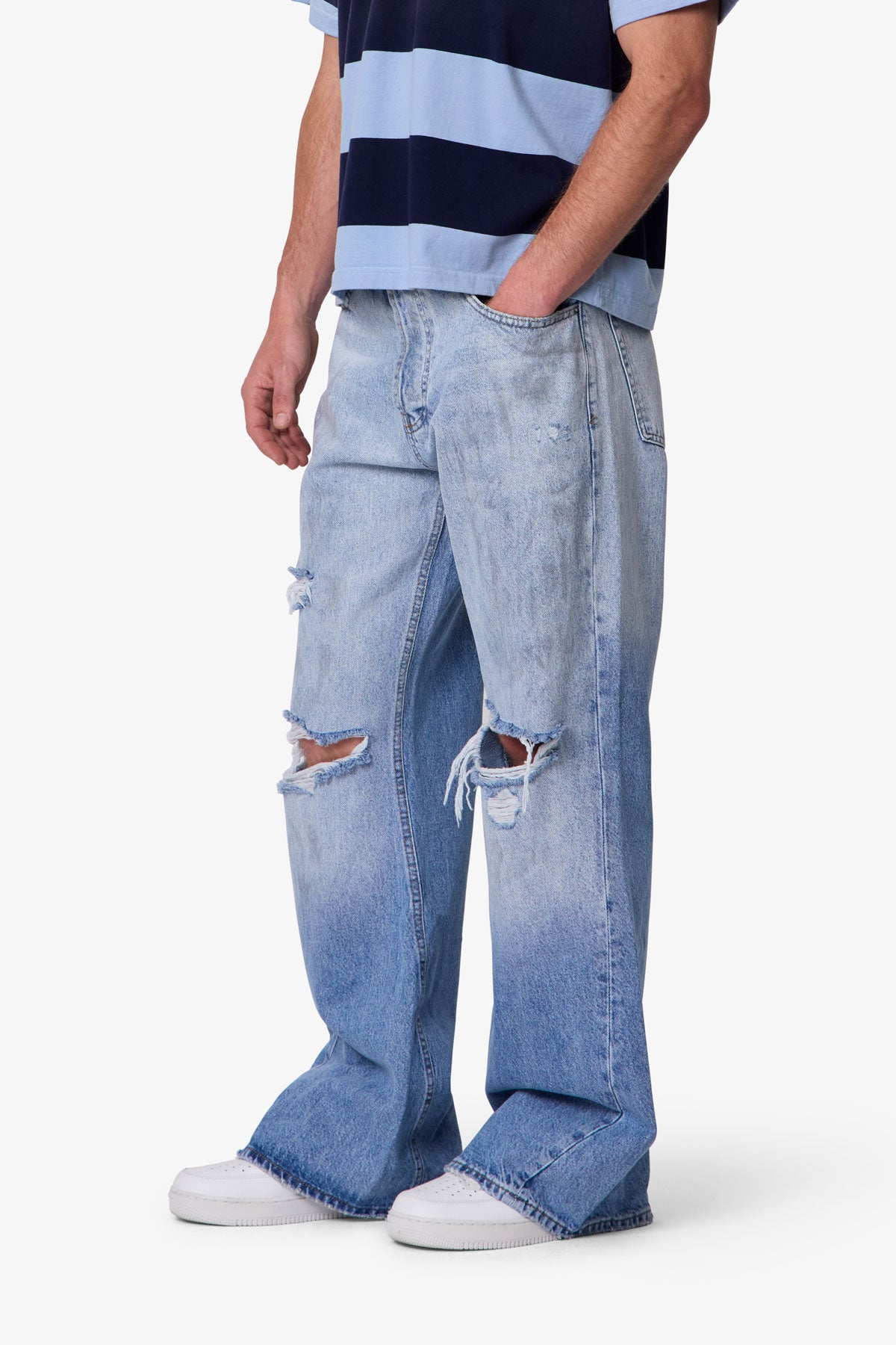 Painter Kick Flare Denim - Blue | mnml
