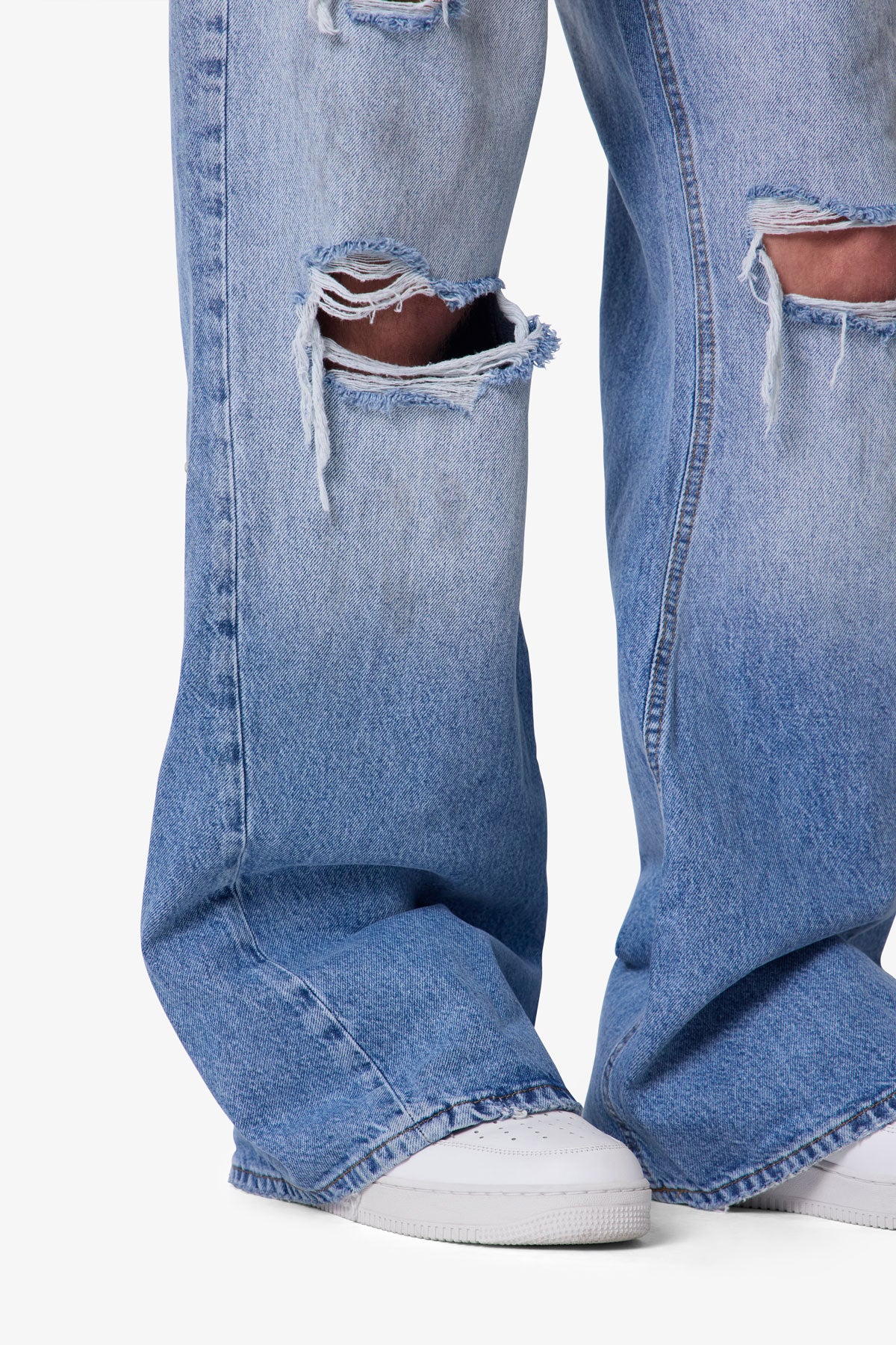 Painter Kick Flare Denim - Blue | mnml