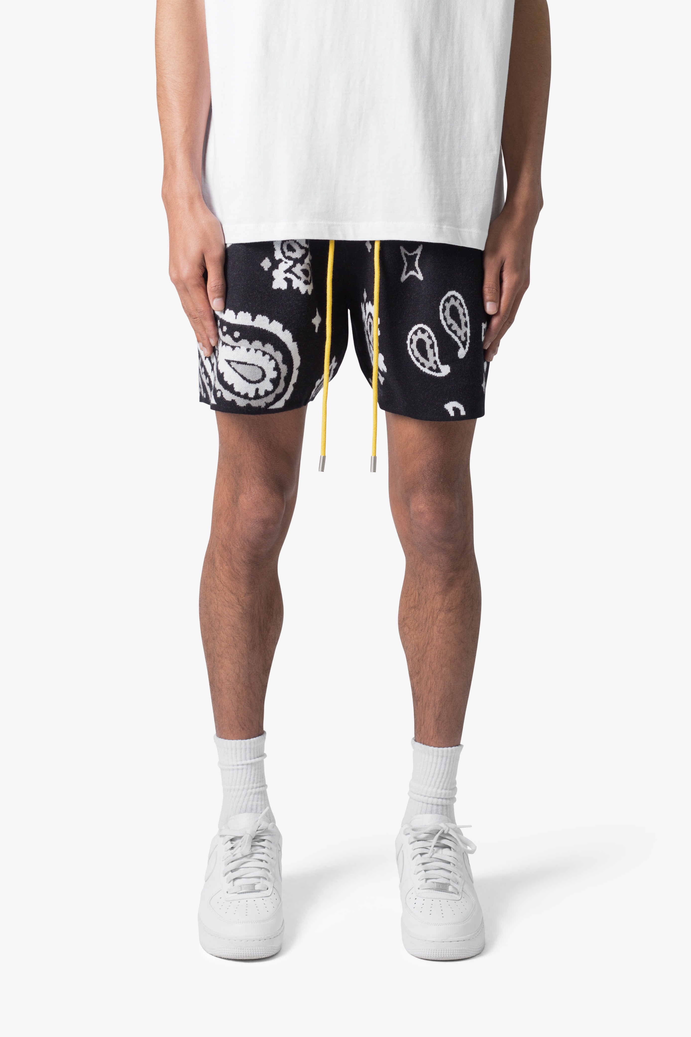 Mnml every day sweatshorts cheapest White Medium