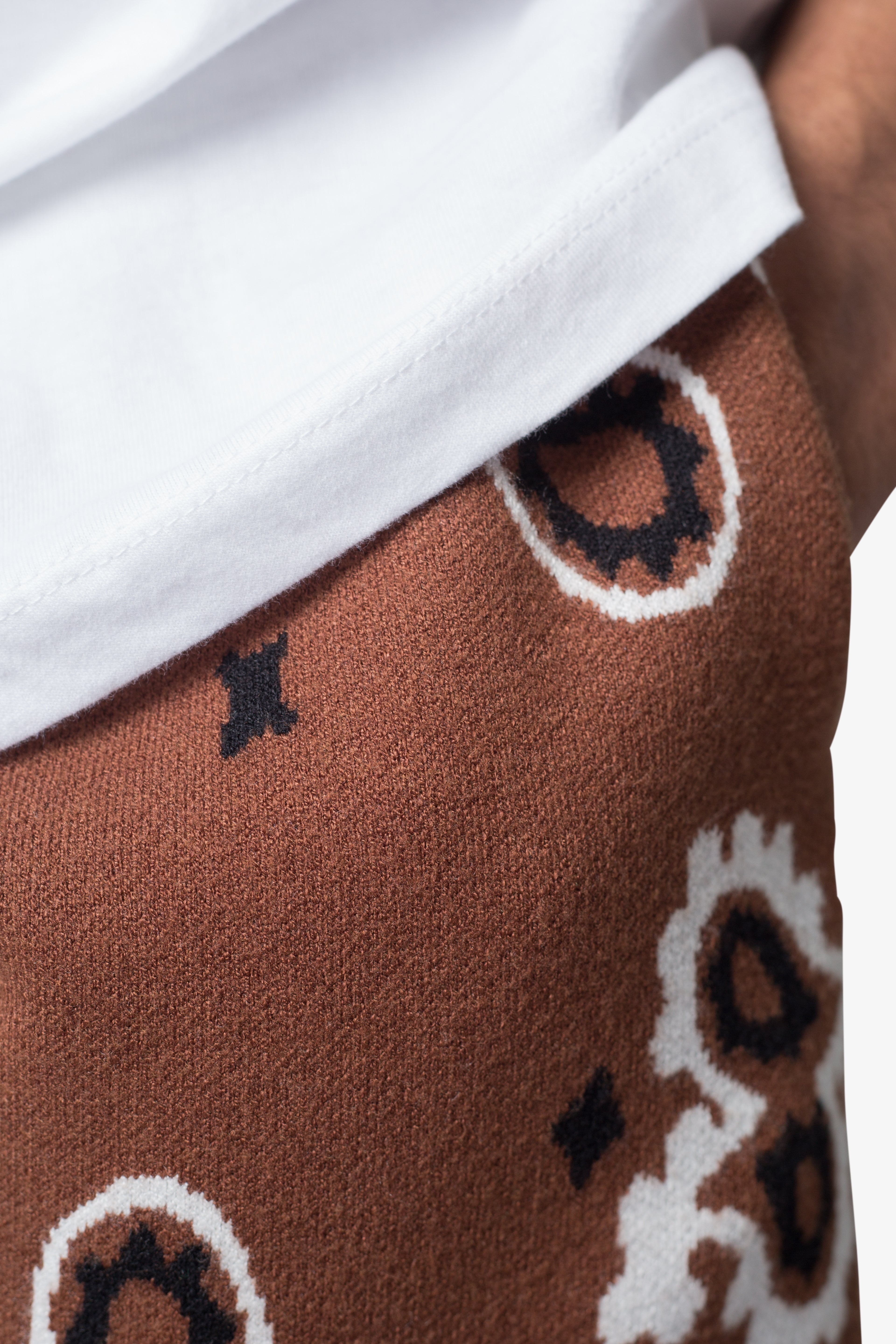 【新品】juemi Mixed Color Knit Shorts ブラウン Contrast Knit Shorts – JUEMI