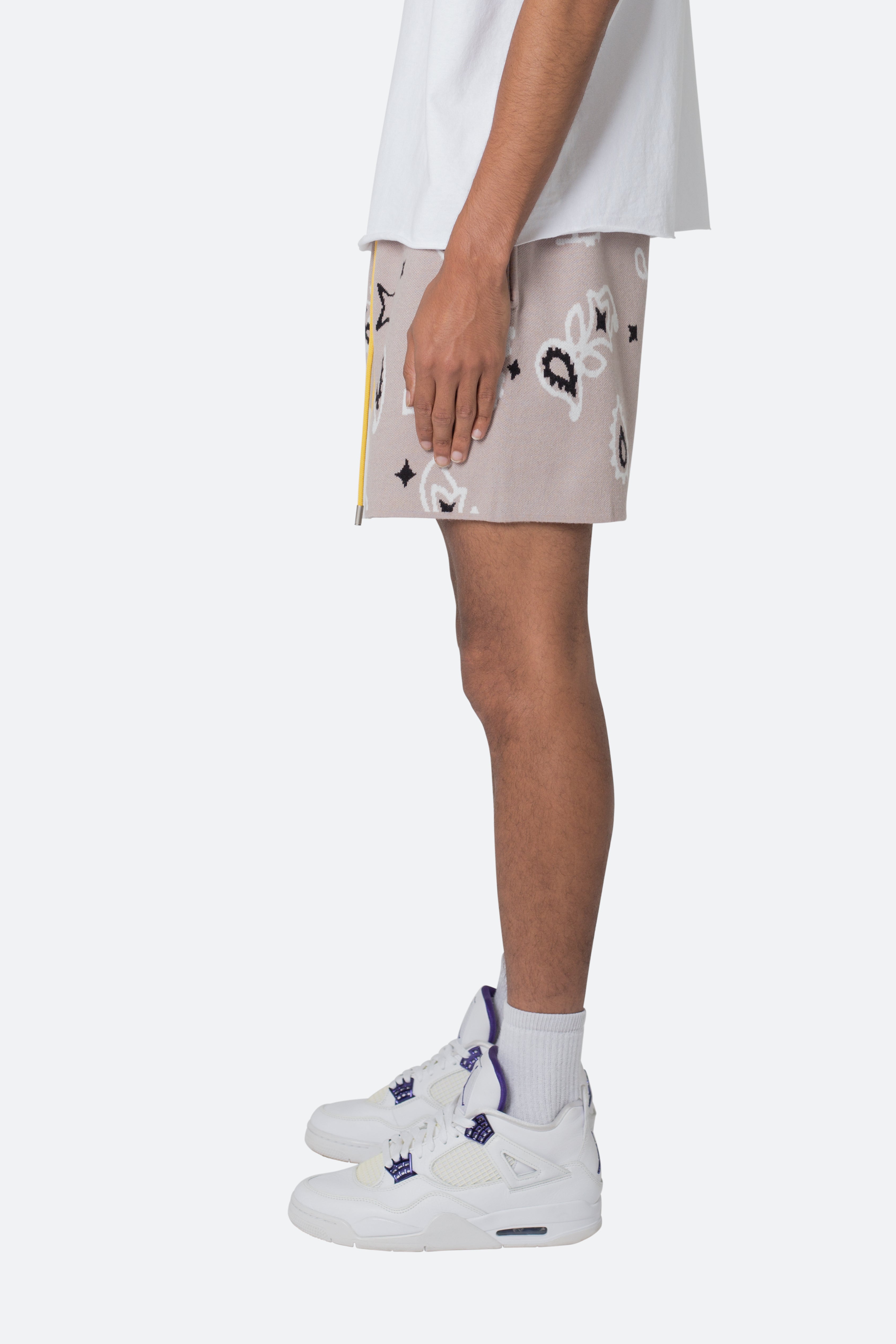 Paisley Knit Shorts - Taupe | mnml | shop now