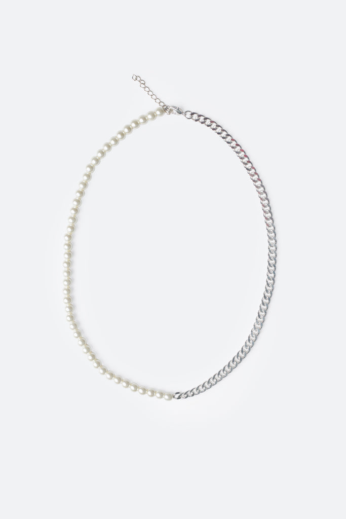 Pearl and Cuban Chain Necklace - Off White | mnml | shop now