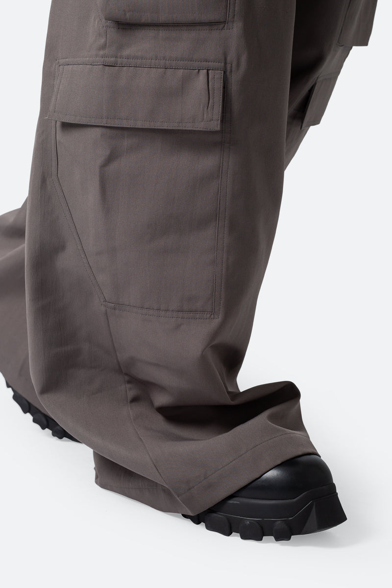 Rave Double Cargo Pants - Dusty Brown | mnml | shop now