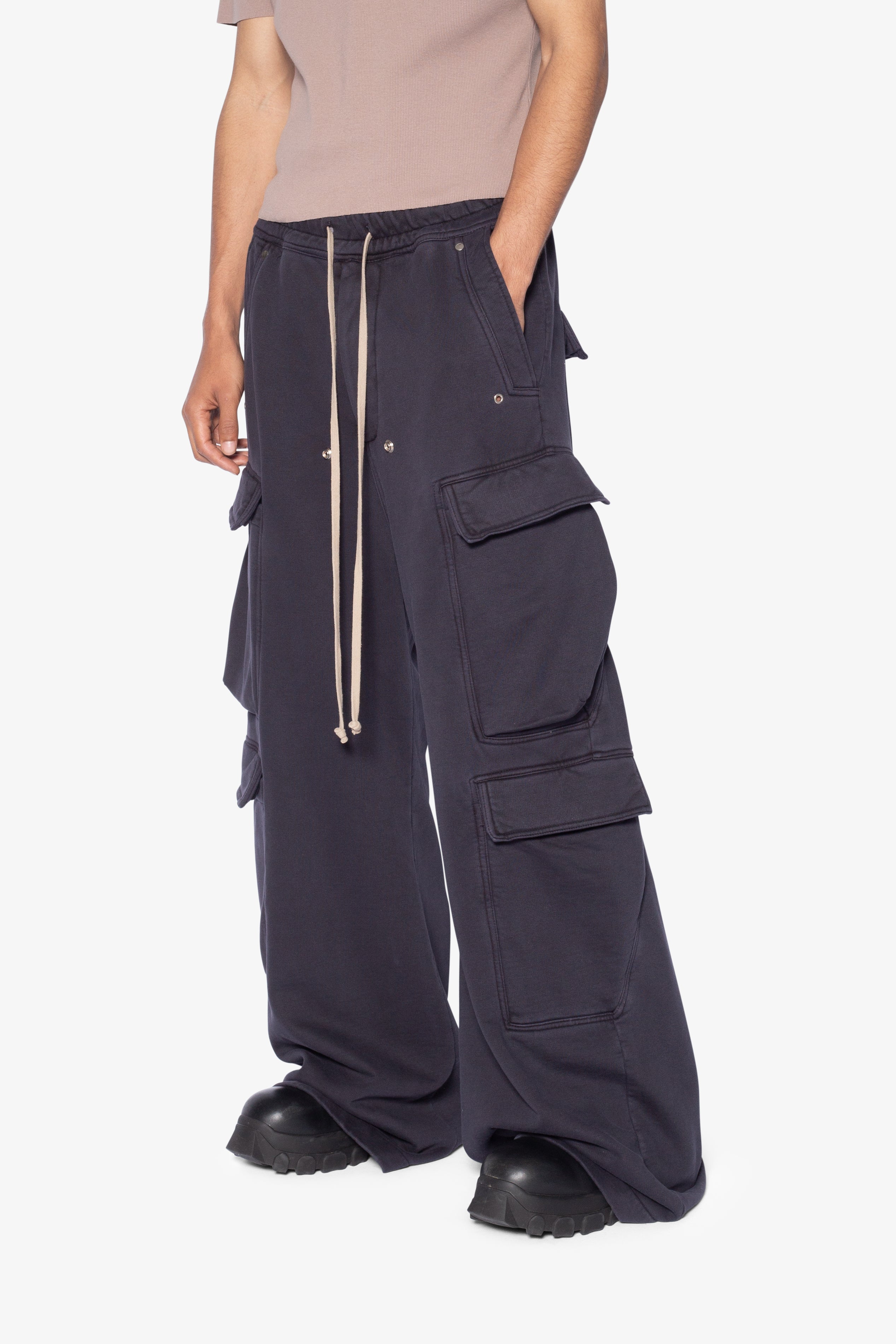 Rave Double Cargo Sweatpants - Washed Black