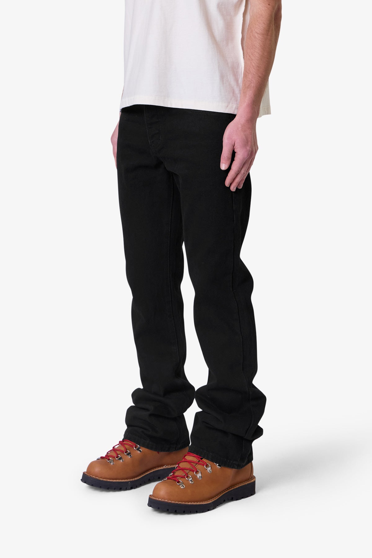 Raw Bootcut Denim - Rinsed Black | mnml