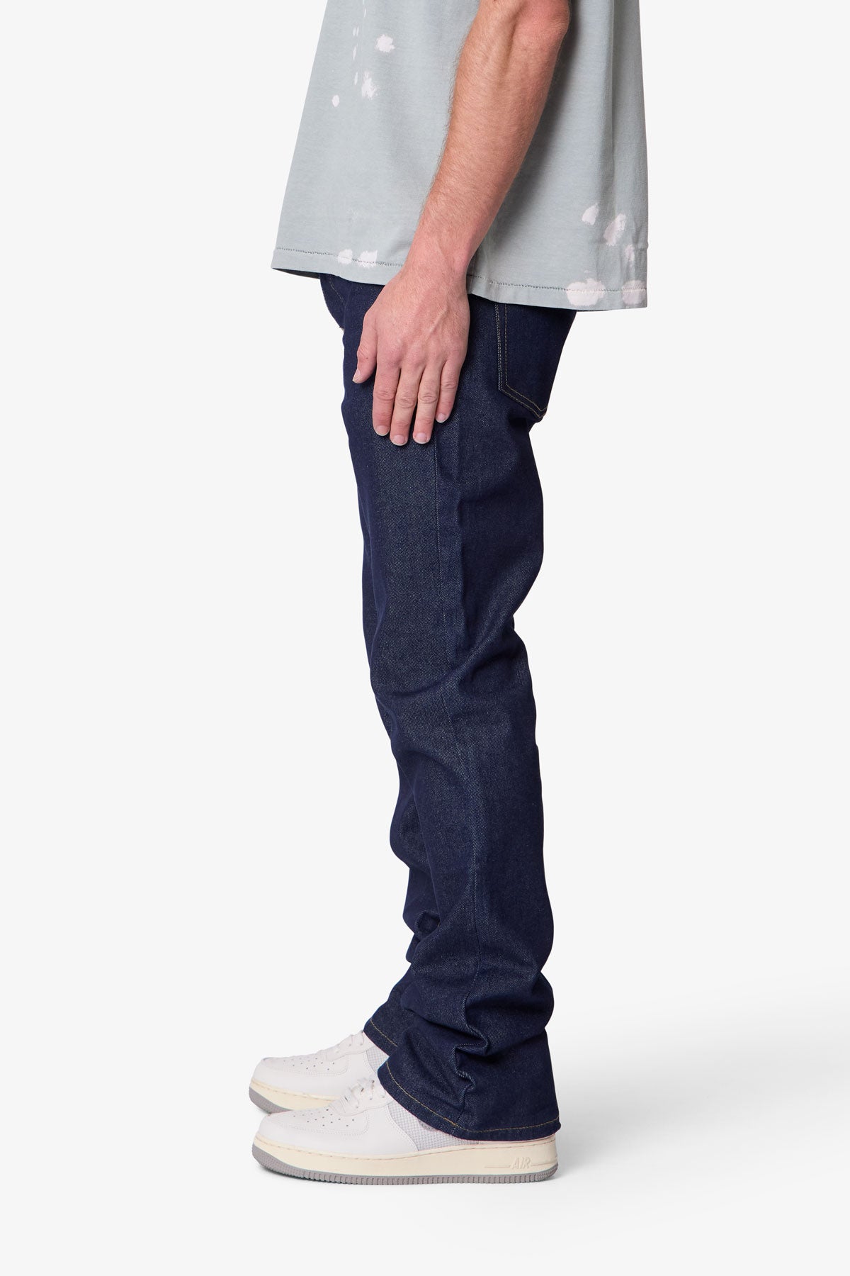 Raw Bootcut Denim - Rinsed Indigo | mnml