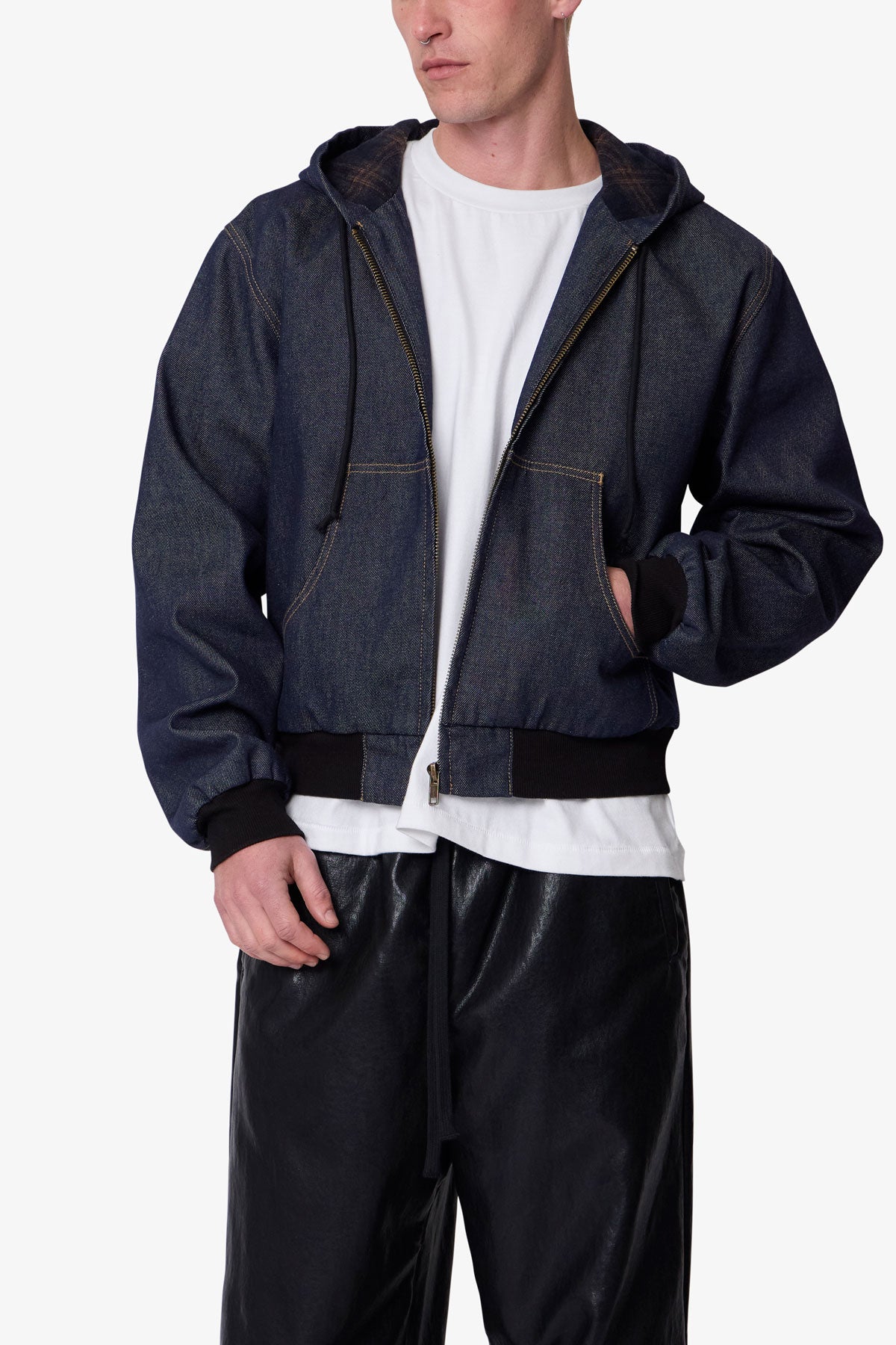 Raw Hooded Denim Jacket - Rinsed Indigo | mnml