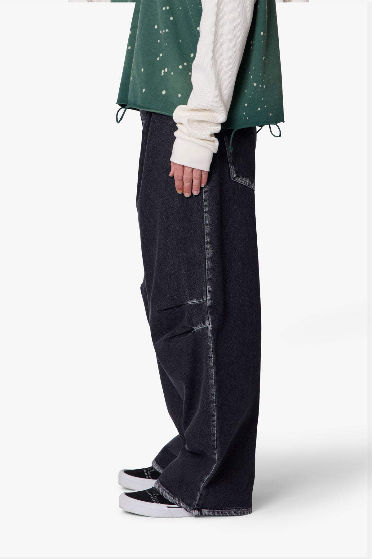 Raw Pleated Denim - Rinsed Black | mnml