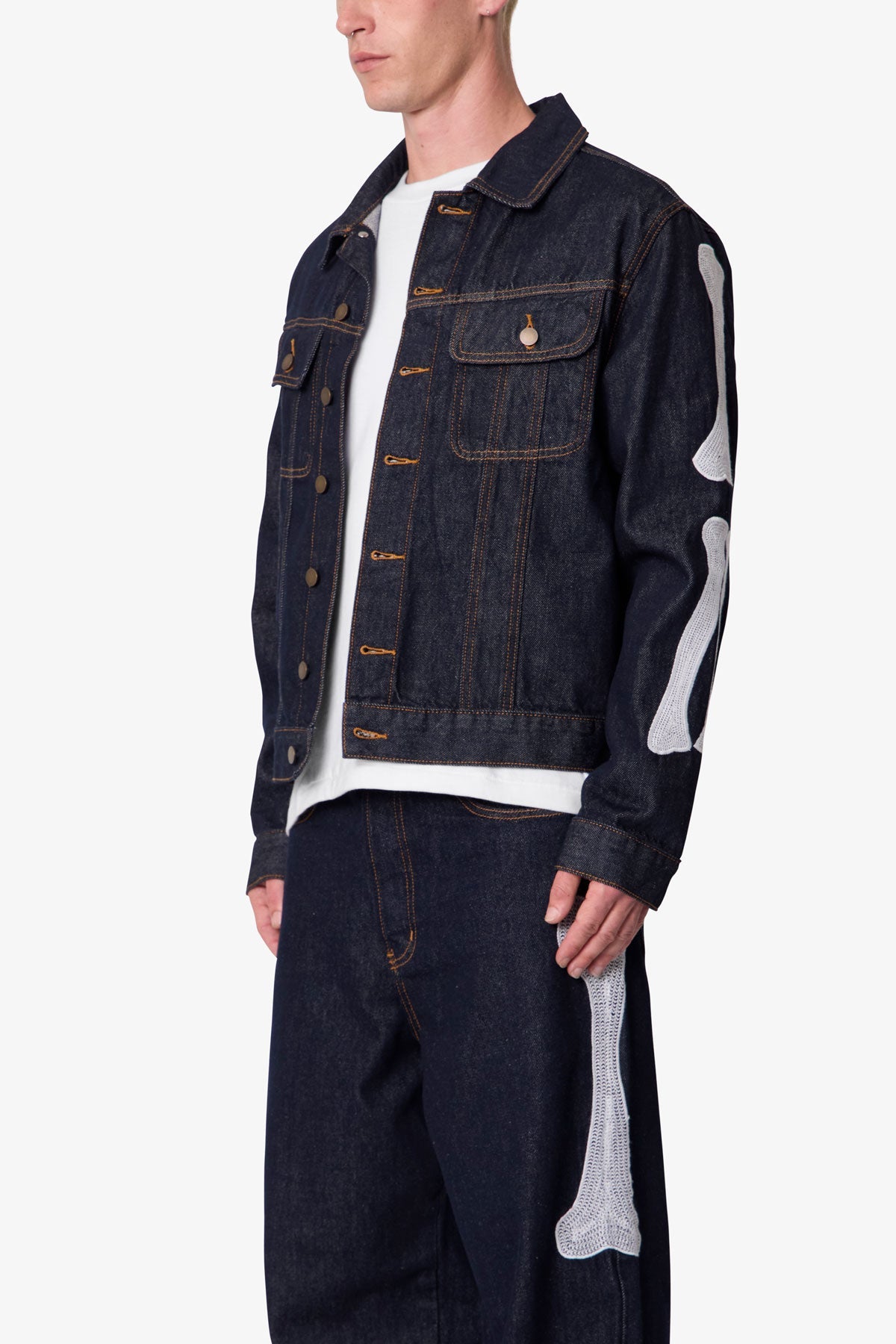 Raw Skeleton Trucker Jacket - Rinsed Indigo | mnml