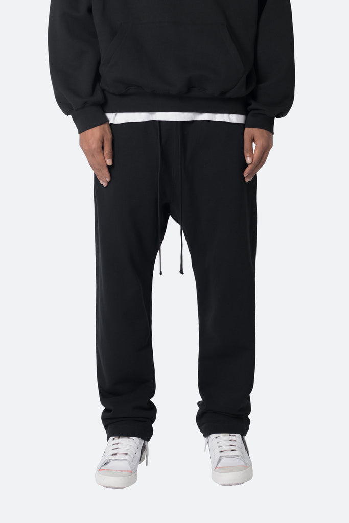 Relaxed Every Day Sweatpants - Black | mnml | shop now
