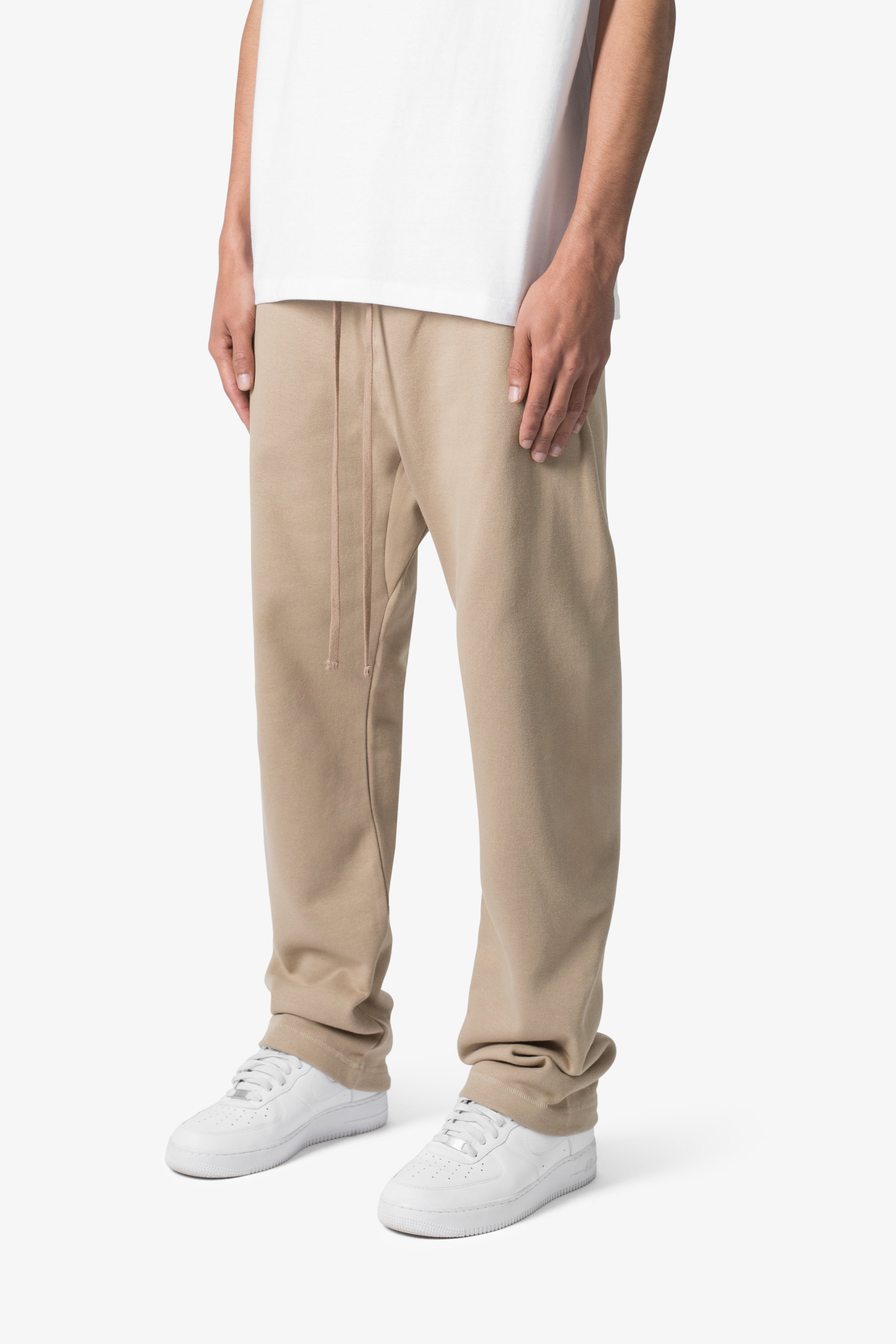 Relaxed Every Day Sweatpants - Earth | mnml | shop now