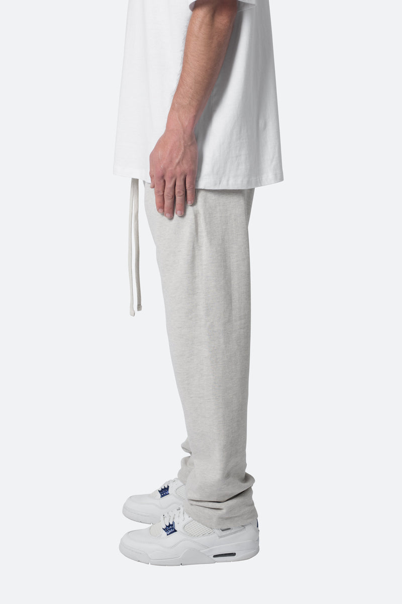 Relaxed Every Day Sweatpants - Grey | mnml | shop now