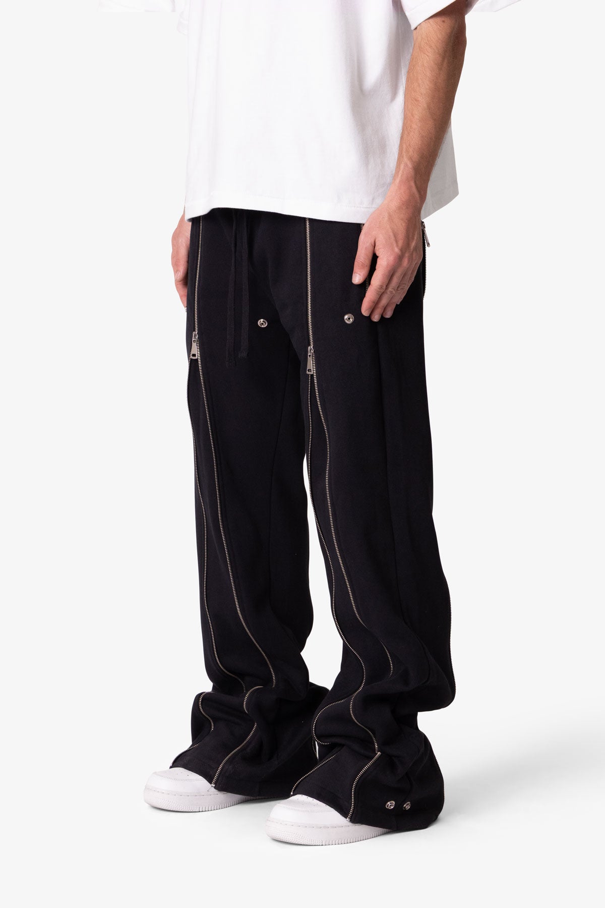 Rivet Zipper Flare Sweatpants - Black | mnml | shop now