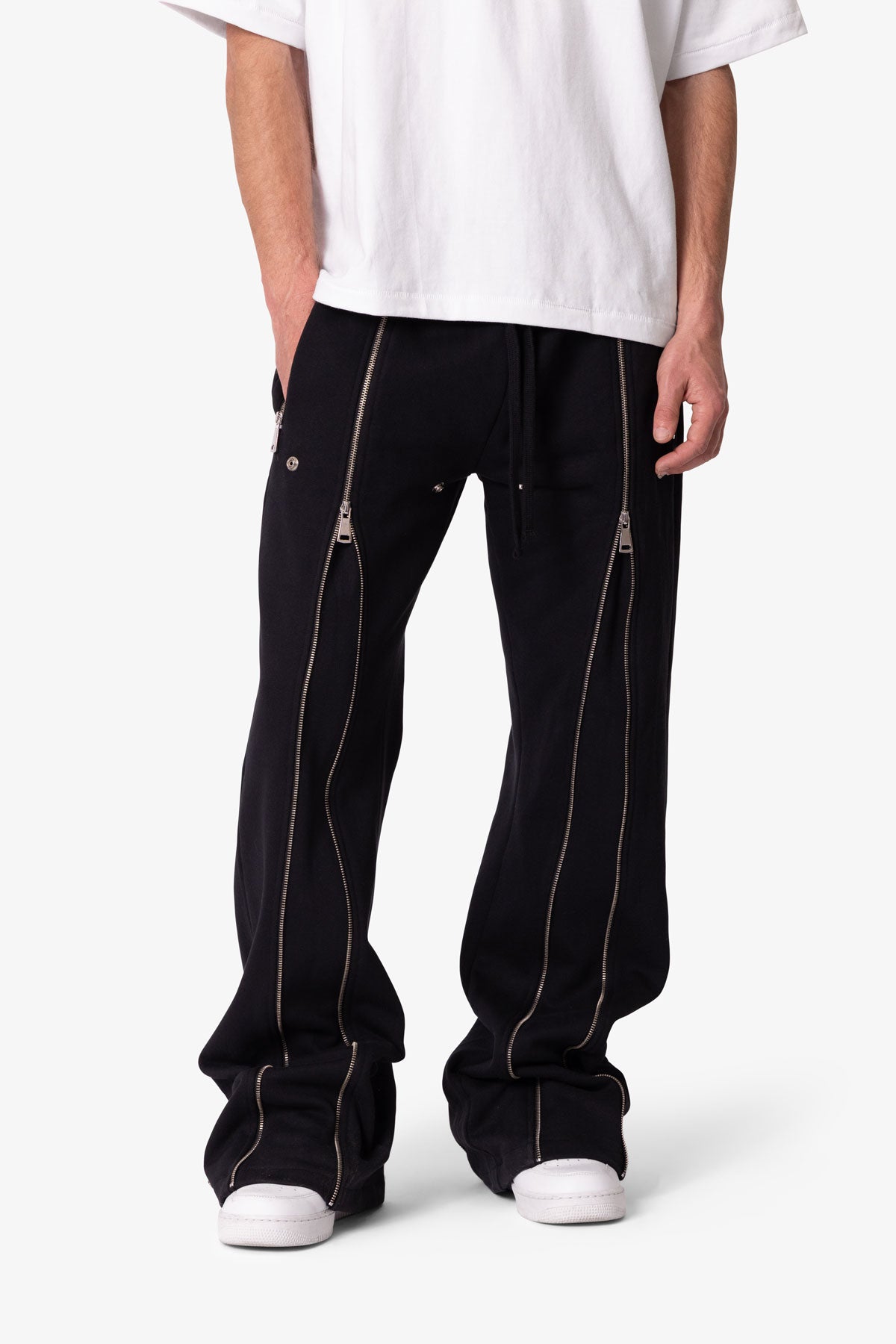 Rivet-Zipper-Flare-Sweatpants-