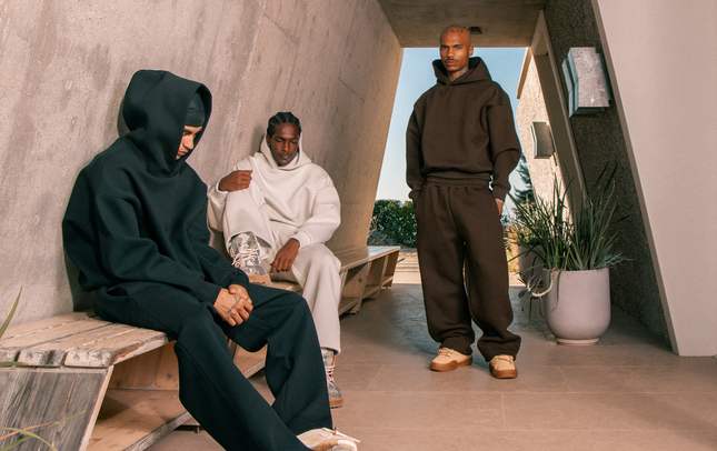 template--15917431160904__hero_AGdYnn image 0