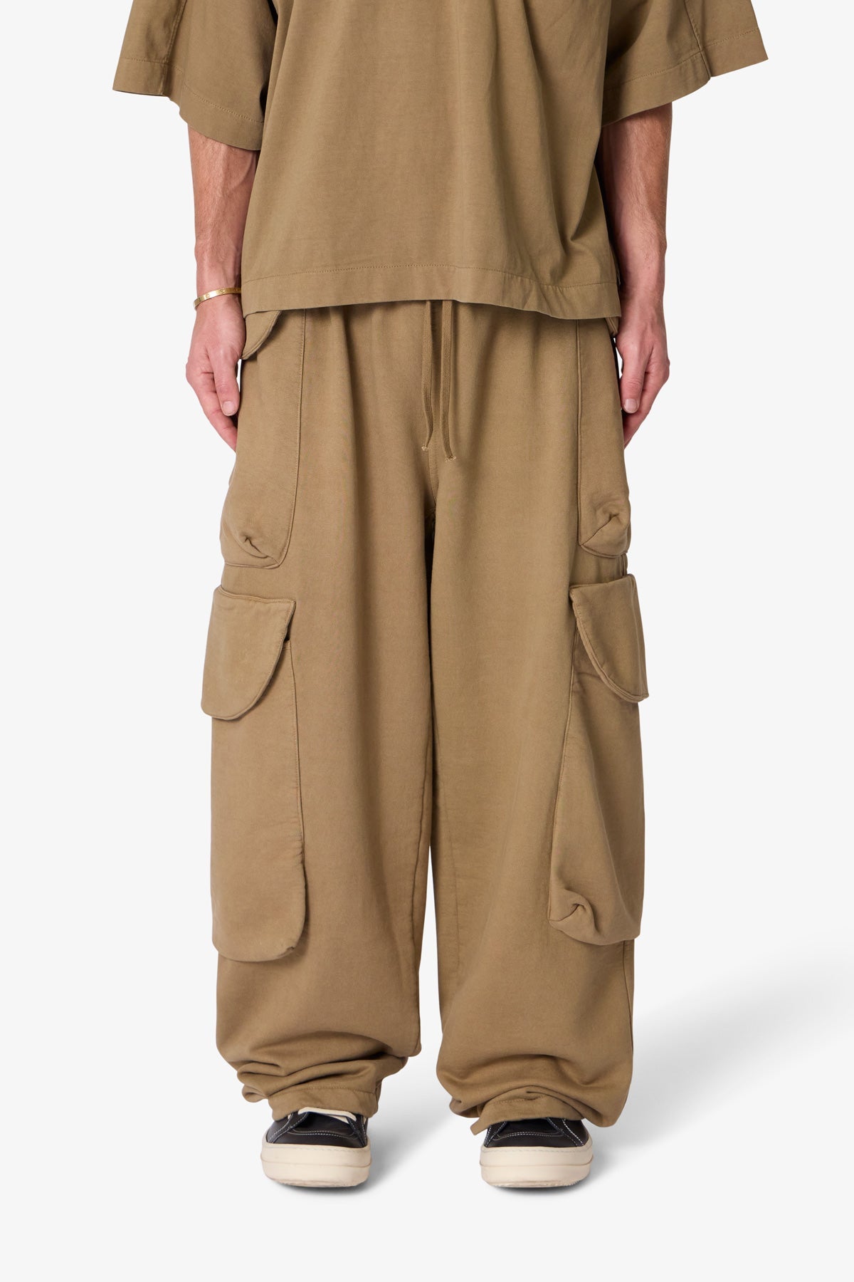 【mnem】Durban Unbalanced Brushed Sweatpants ZW X GW Wide Leg Sweatpants With Side Panel – Zumba Wear
