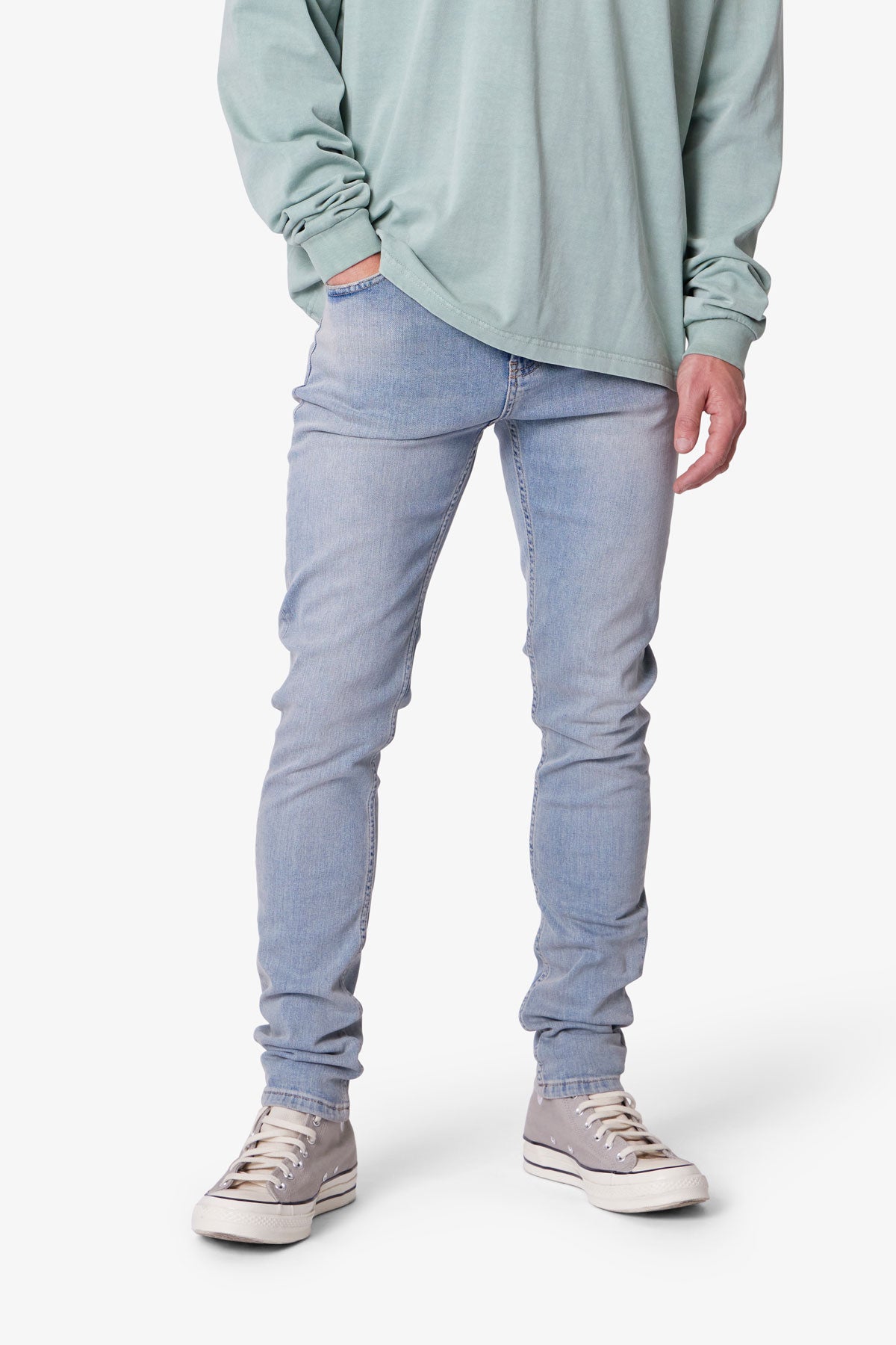 mnml ブルー　29インチ Skinny Denim - Light Sand Washed Blue | mnml