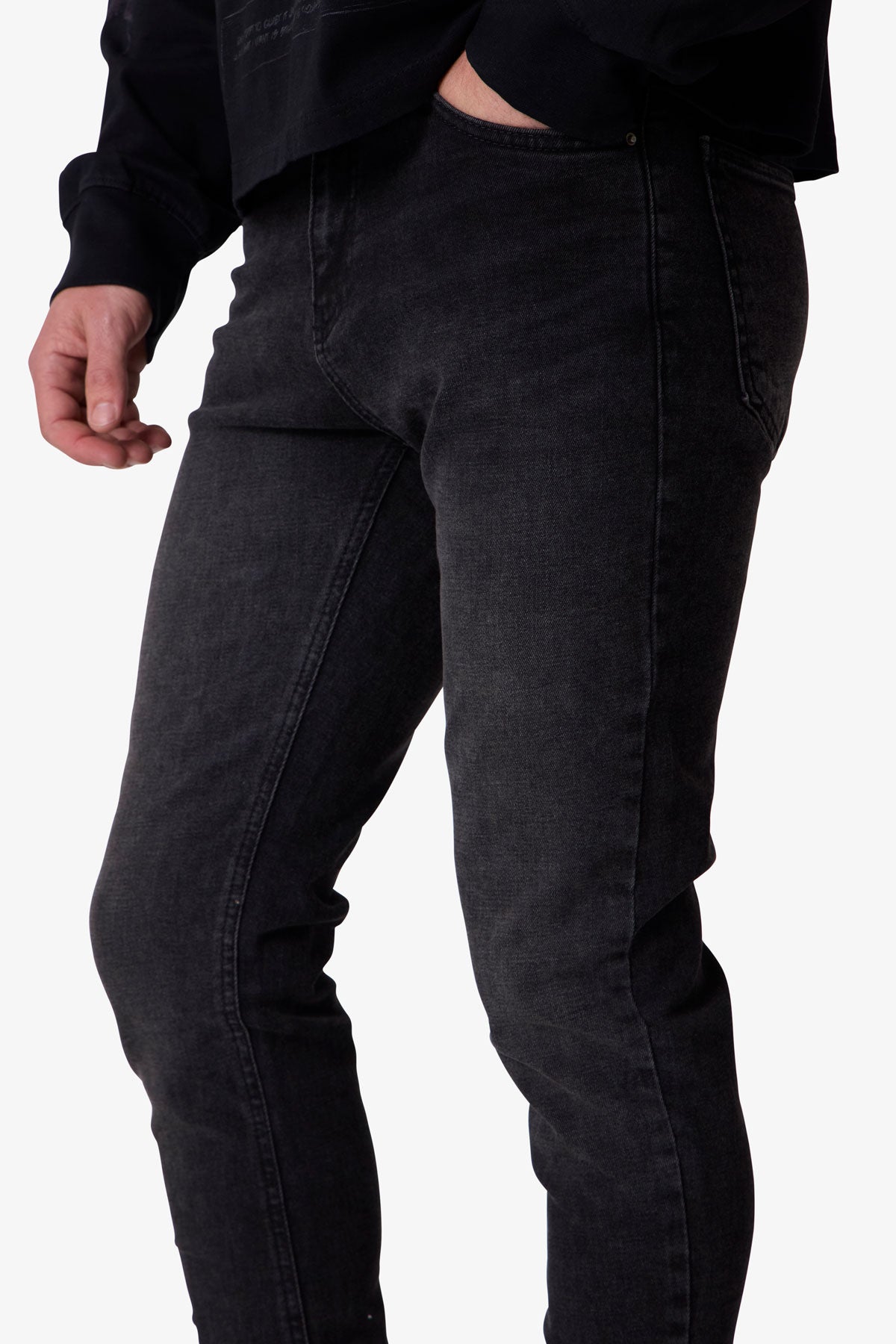 Skinny Denim - Western Black | mnml | shop now