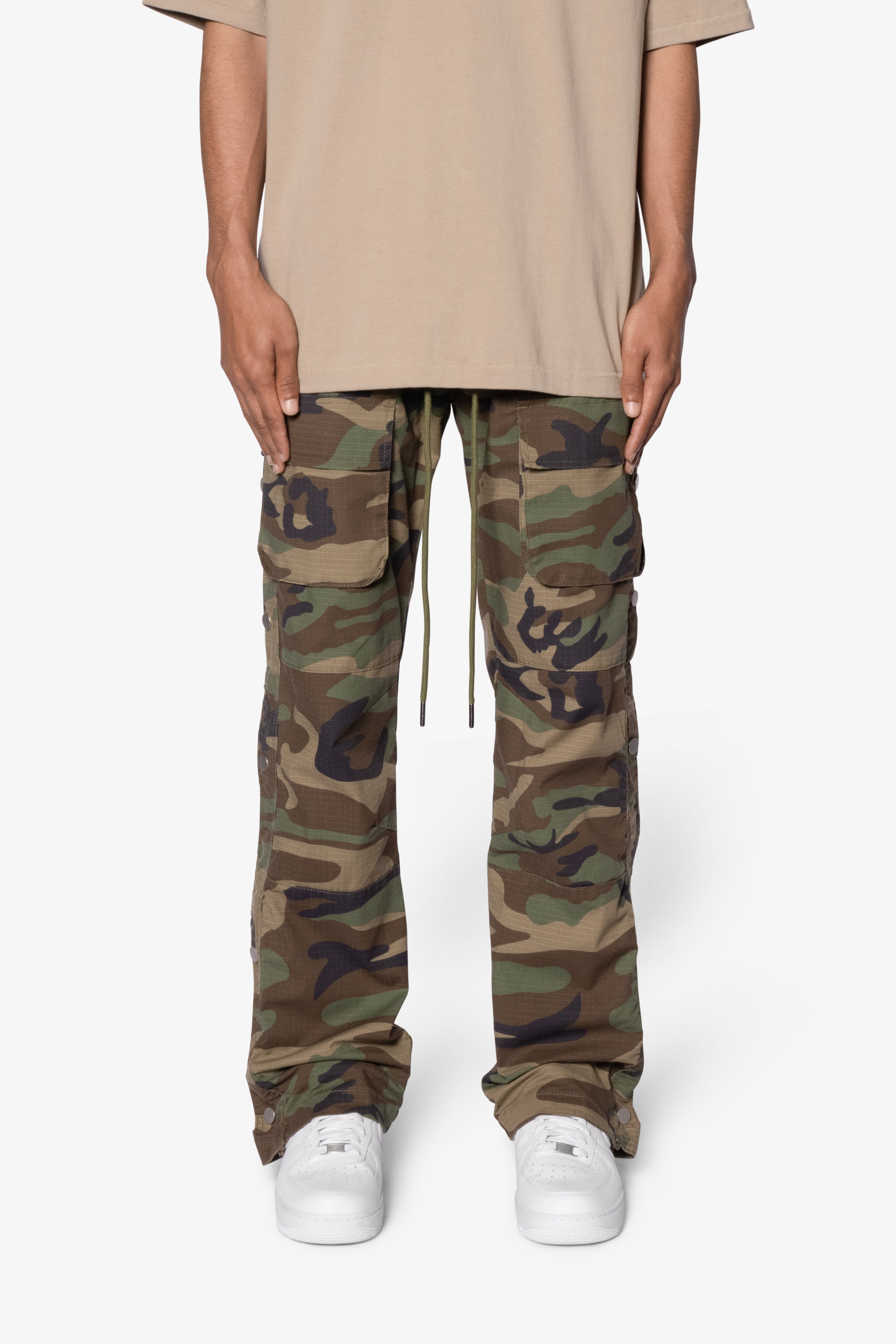 Snap Front Cargo Pants - Desert Camo | mnml | shop now