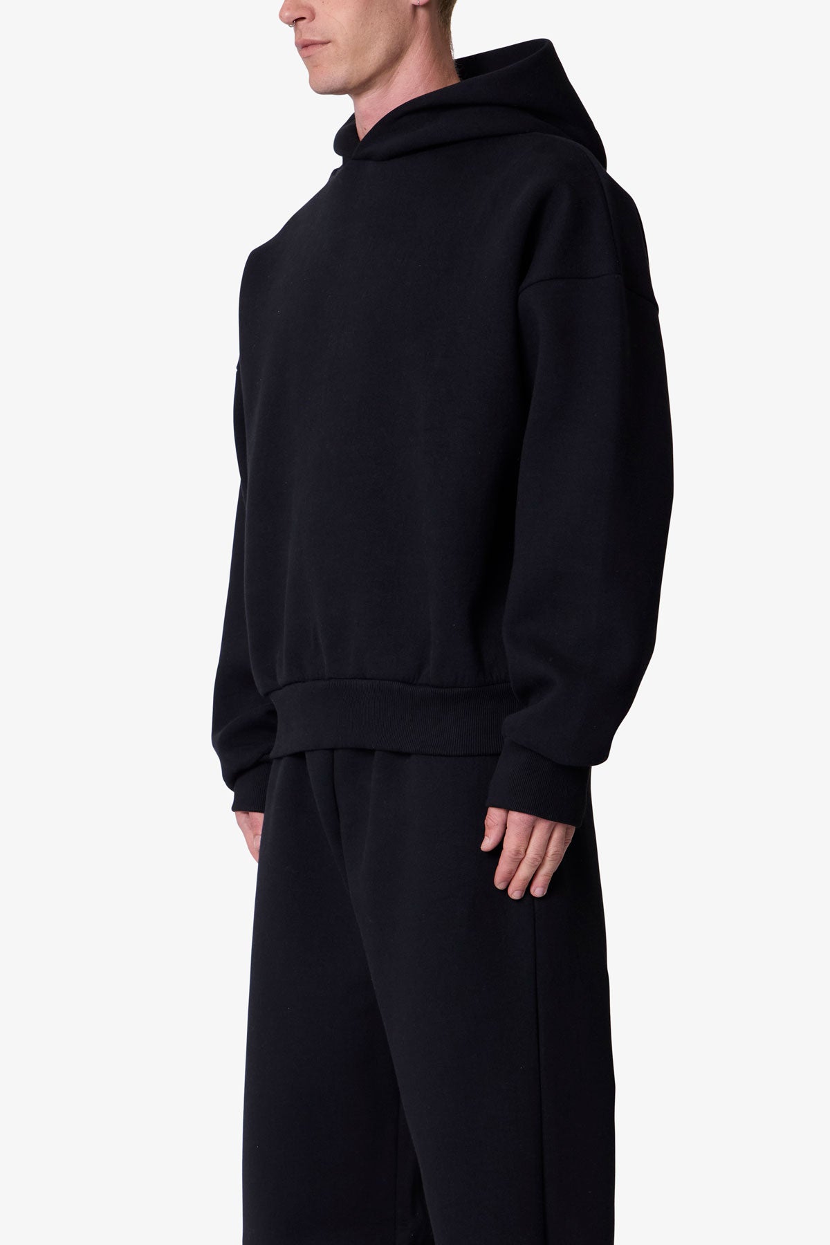 Stiff Lounge Hoodie - Black | mnml