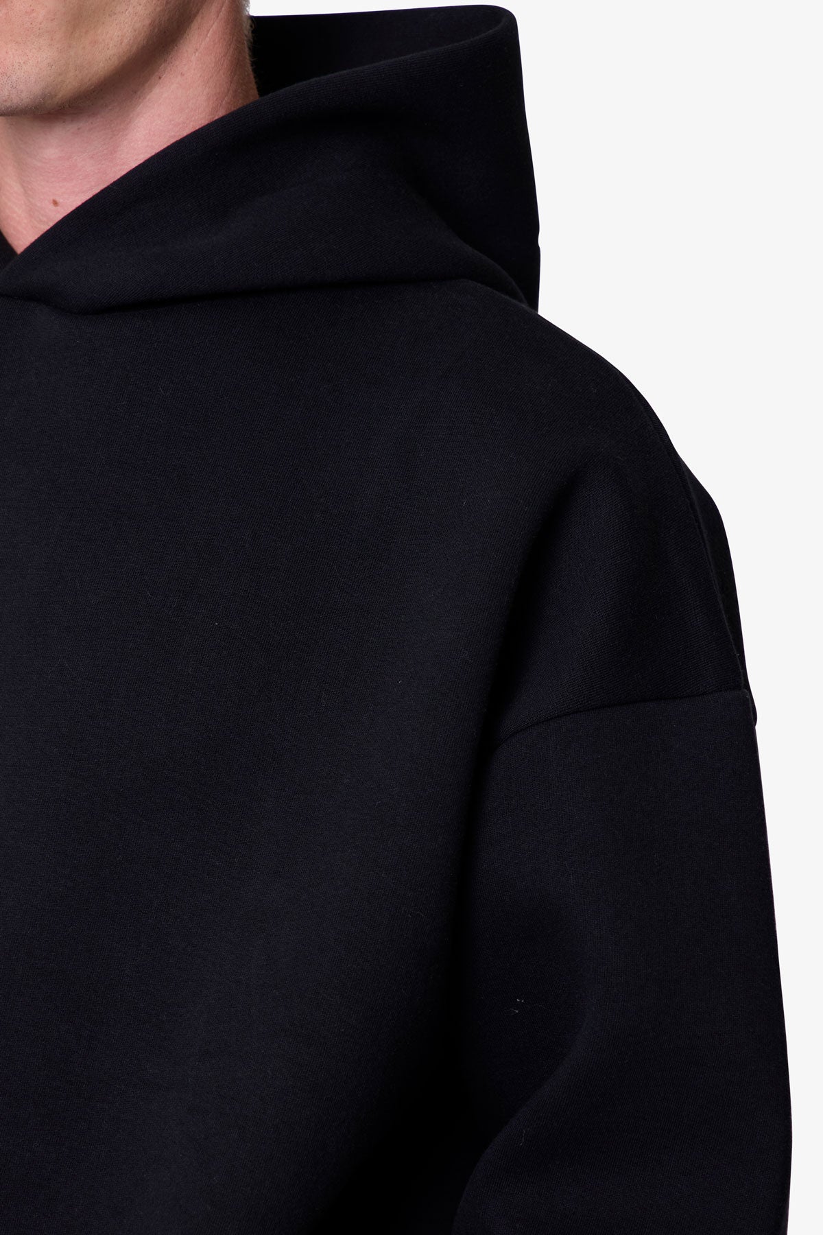 Stiff Lounge Hoodie - Black | mnml
