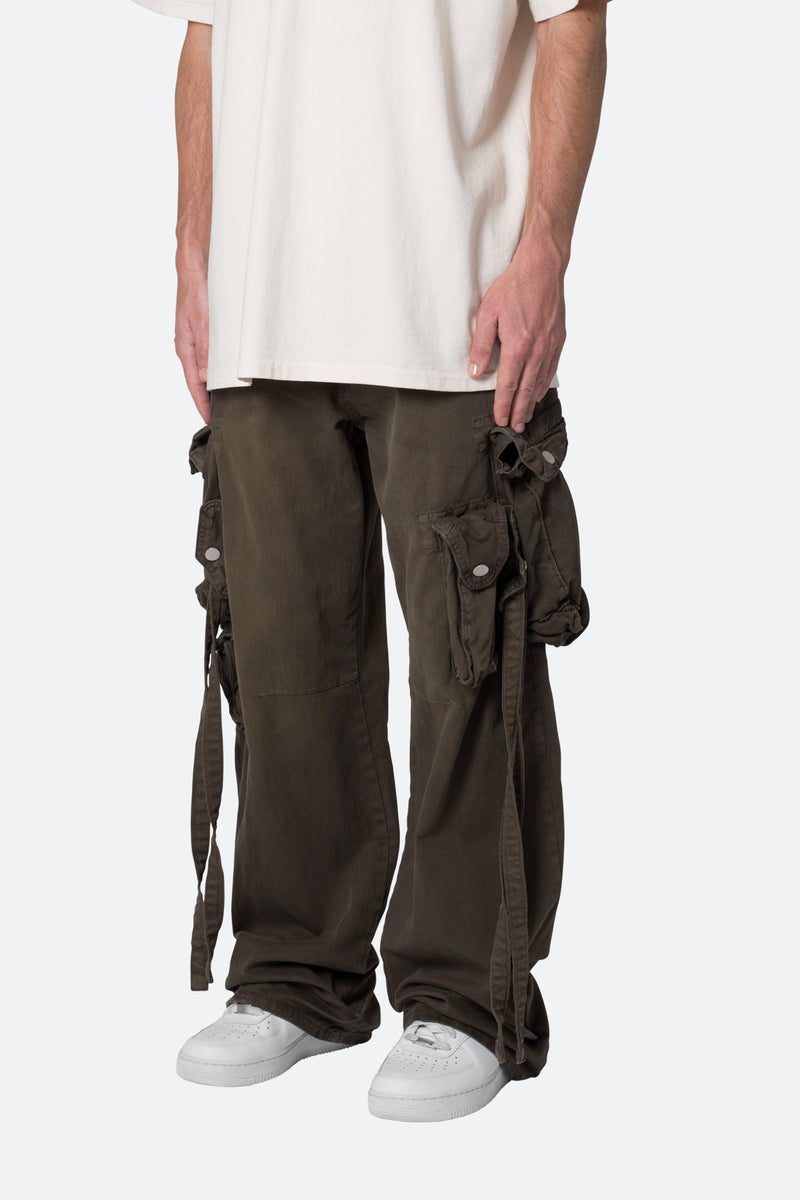 Strapped Multi Cargo Pants - Brown | mnml | shop now