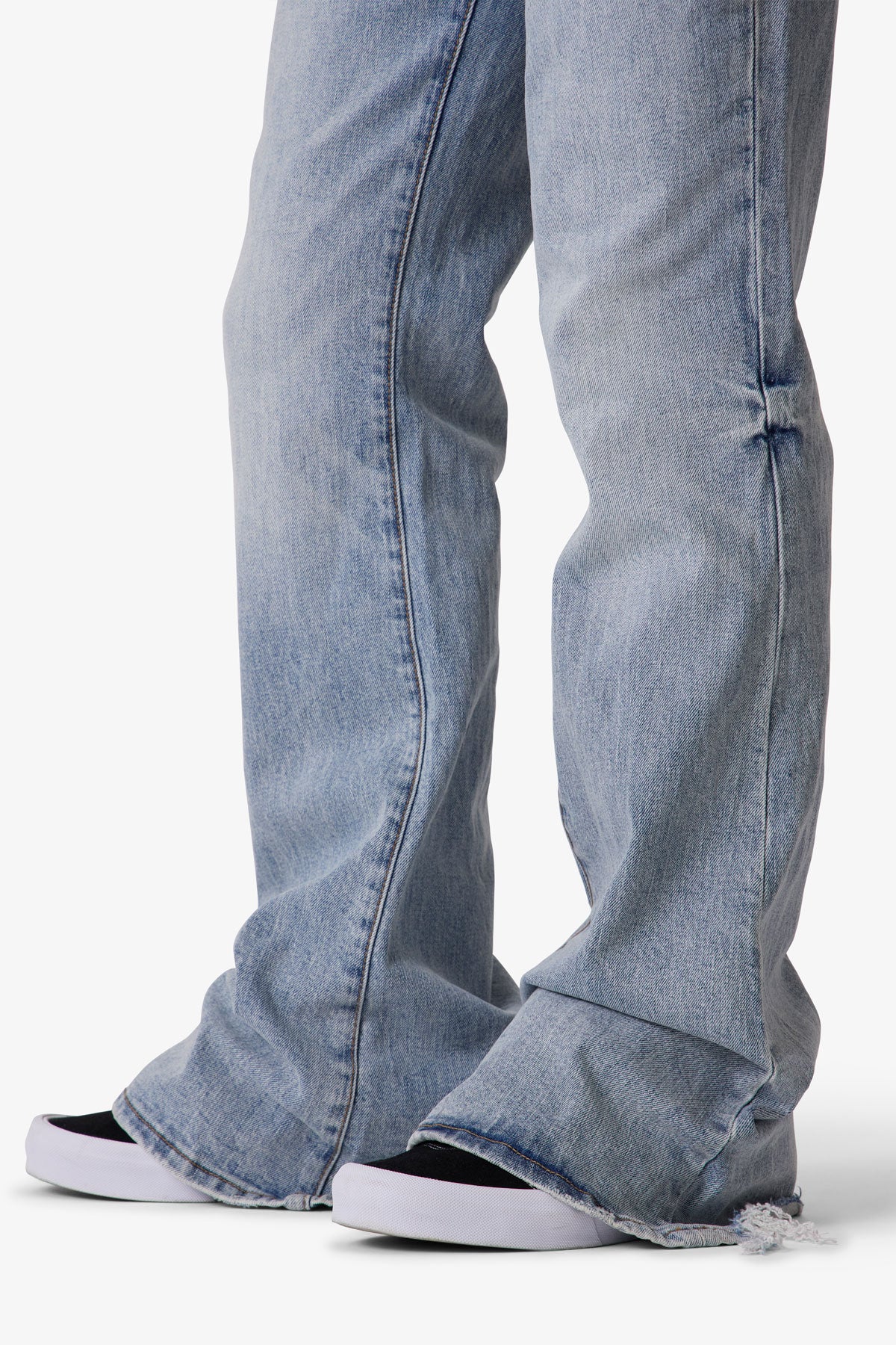 Super Flare Denim - Light Blue | mnml