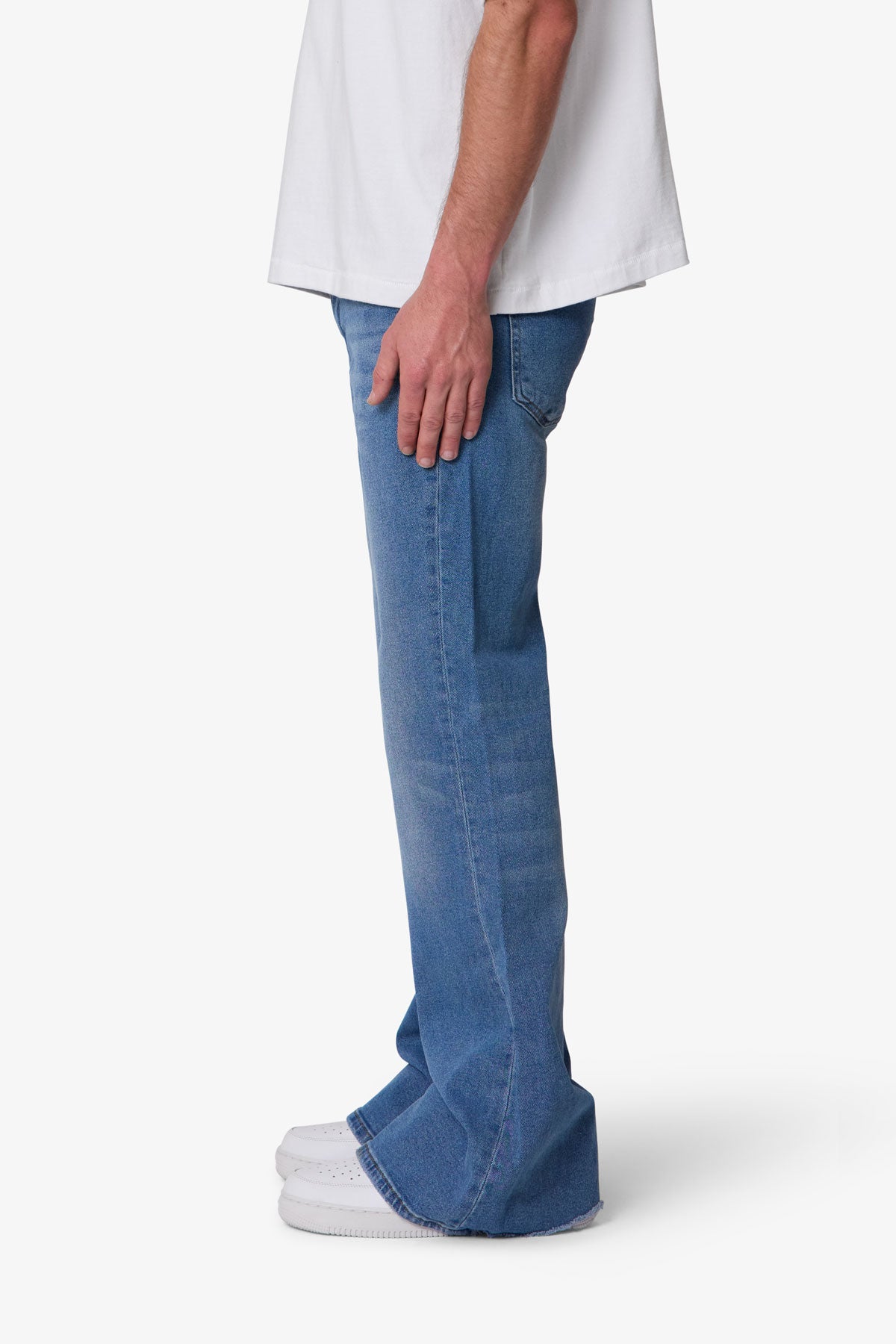 Super Flare Denim - Medium Blue | mnml