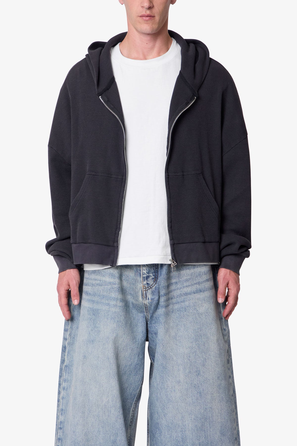 Basic Zip Up Hoodie - Black | mnml | shop now