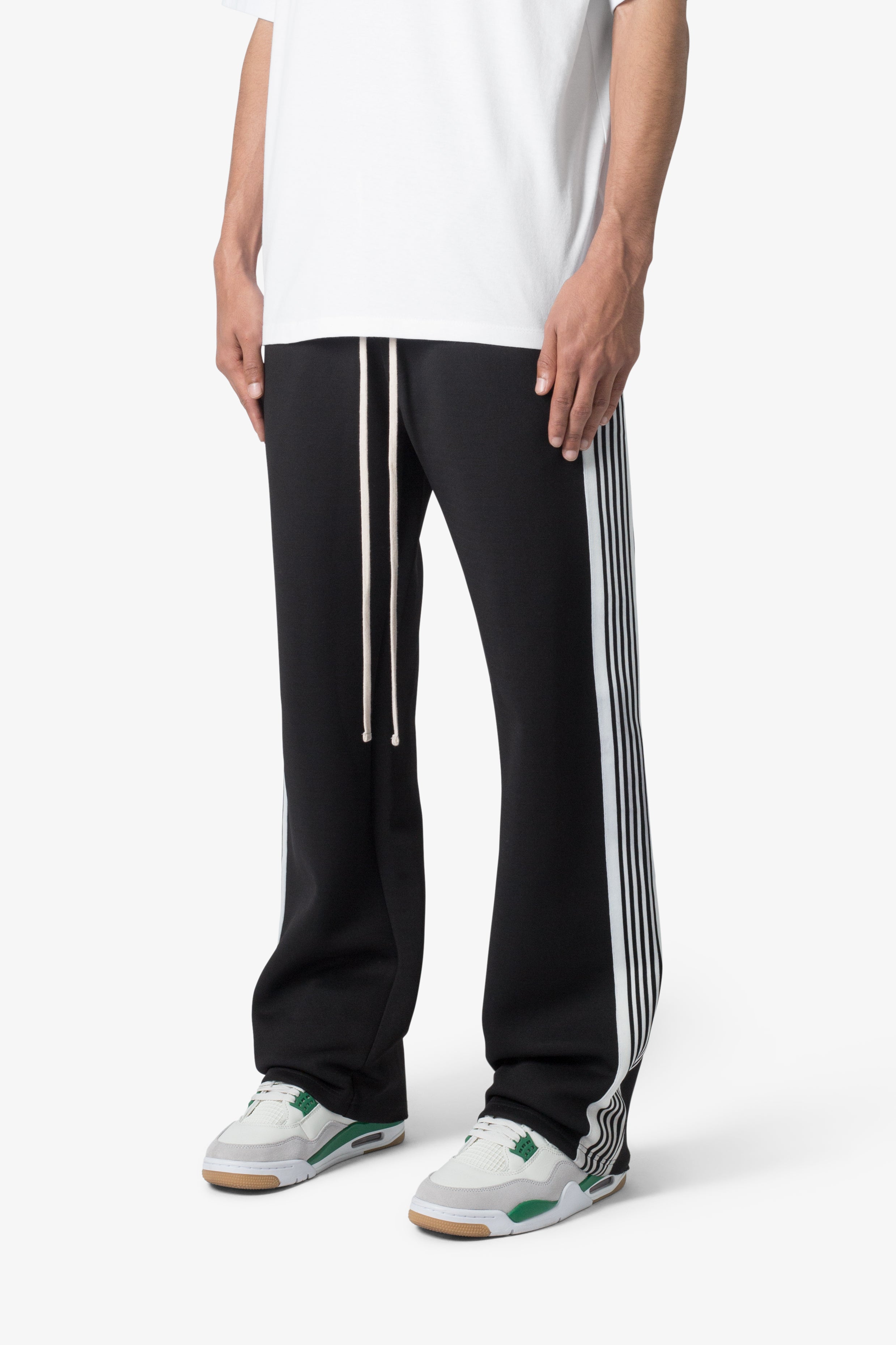 Tricot-Side-Stripe-Pants-Black