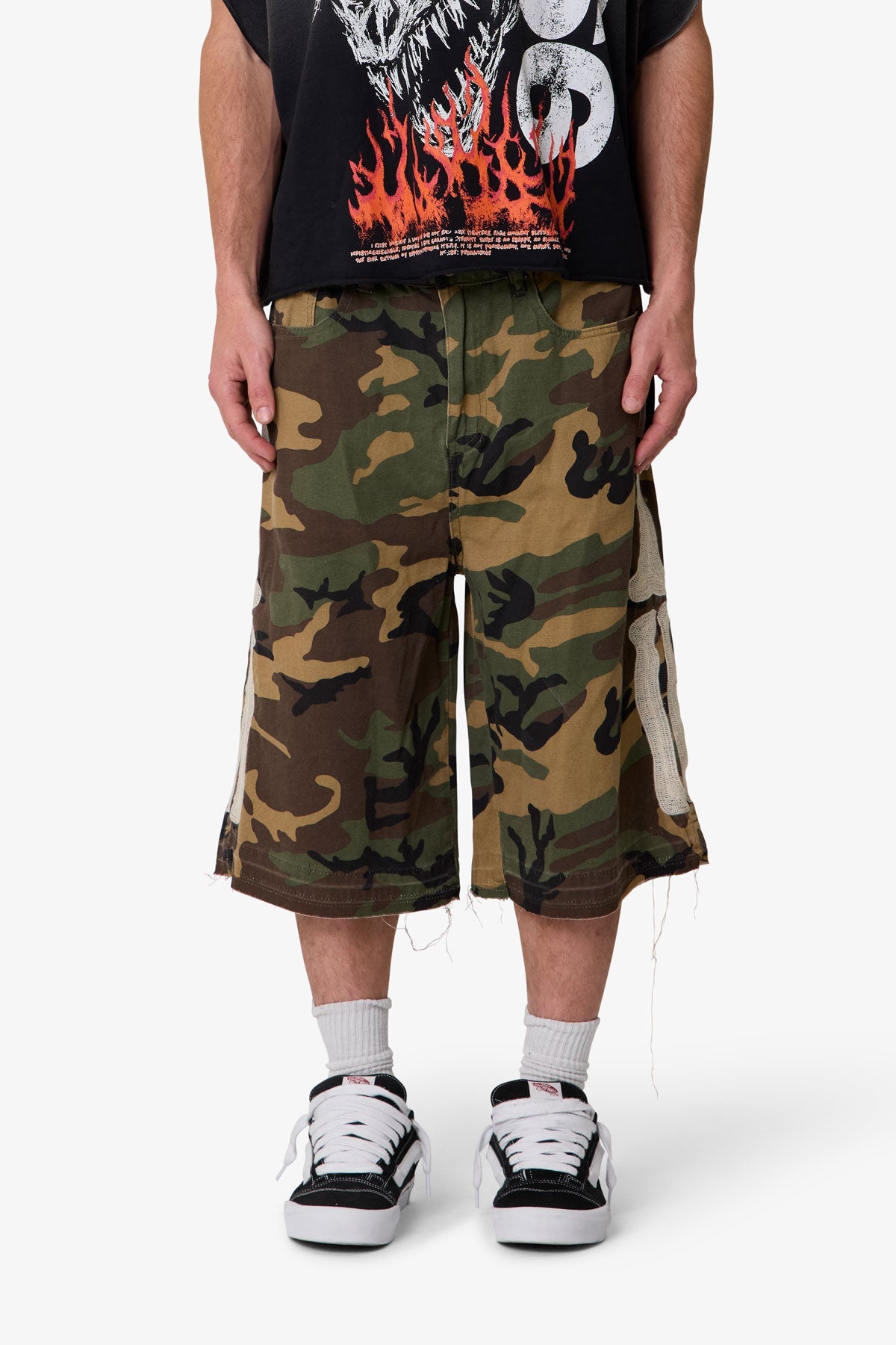 Extra Long Cargo Shorts - Camo | mnml
