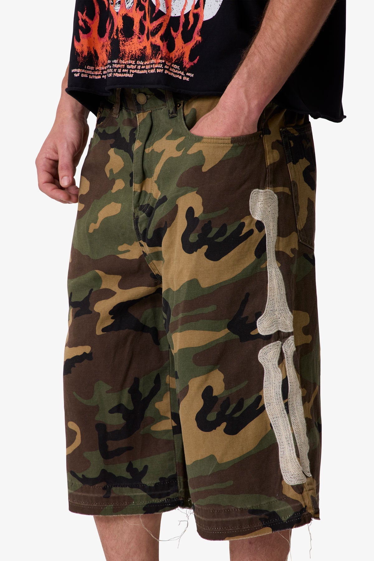 Ultra Baggy Bone Shorts - Camo | mnml