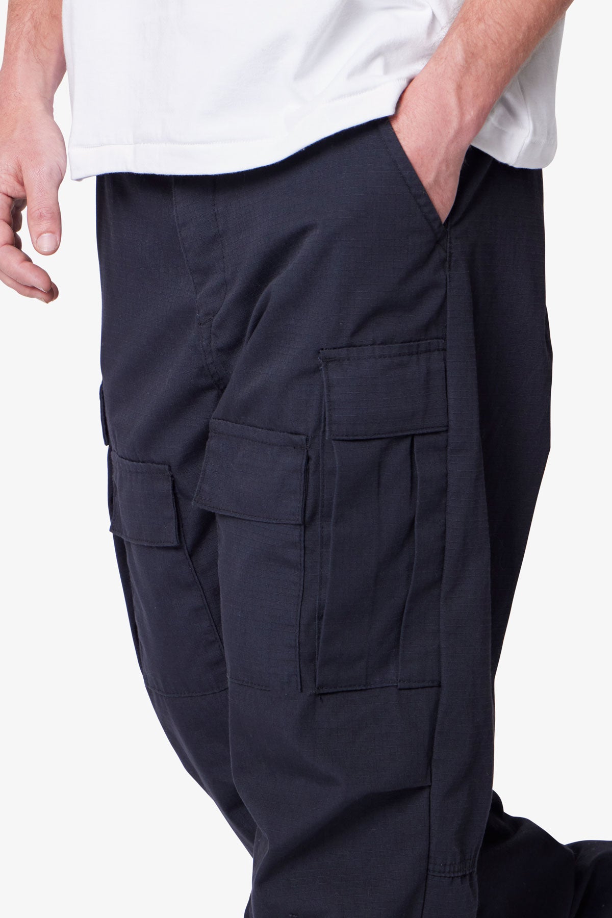 Ultra Baggy Cargo Pants - Black | mnml