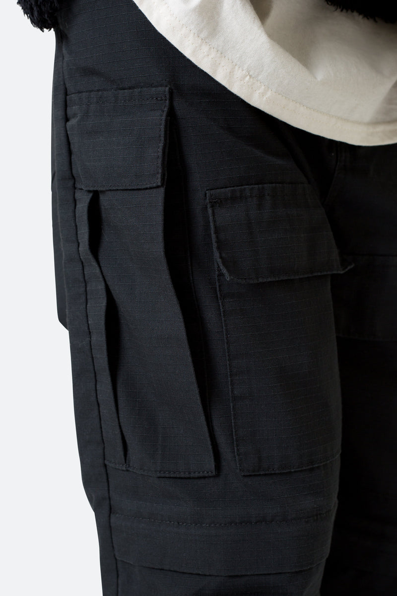 Ultra Baggy Cargo Pants - Black | mnml | shop now