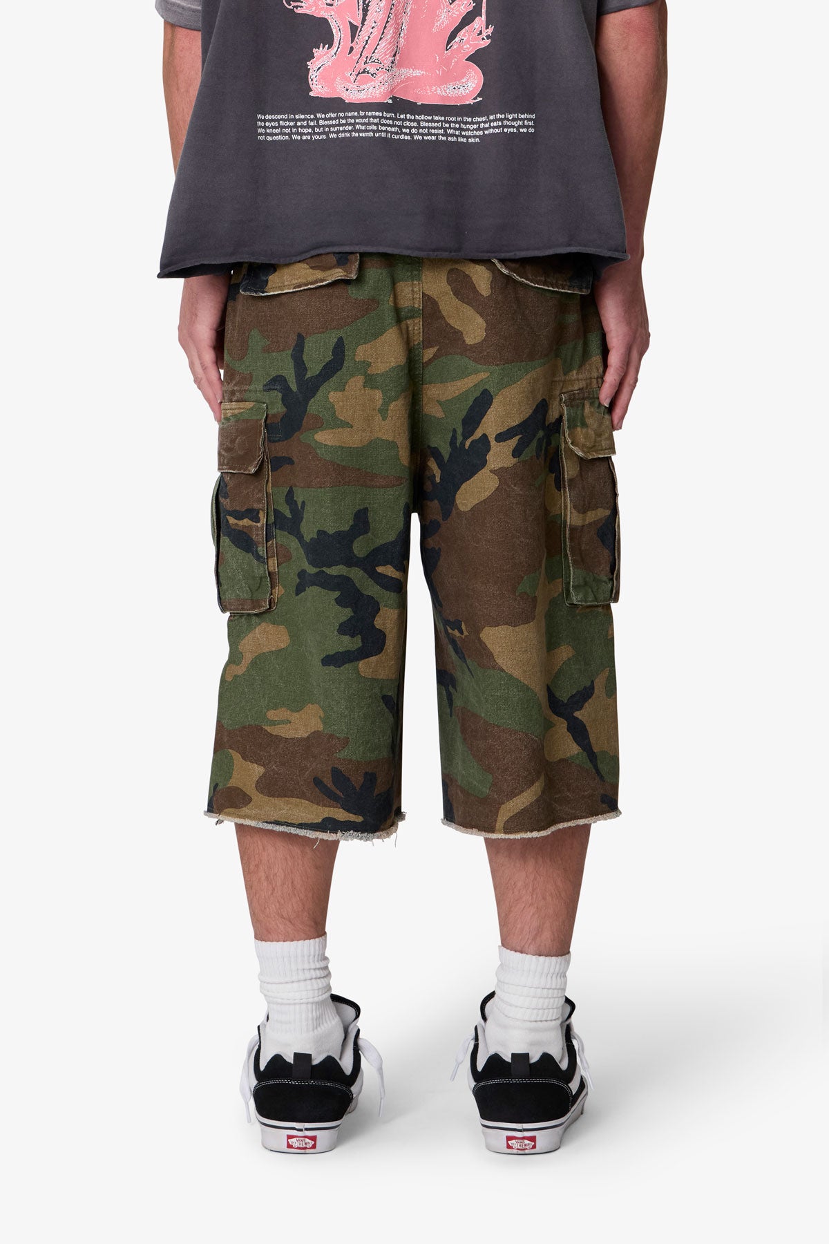 Ultra Baggy Cargo Shorts - Camo | mnml