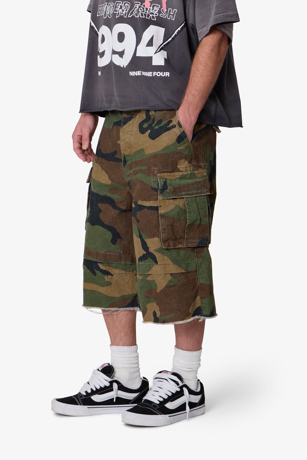 Ultra Baggy Cargo Shorts - Camo | mnml