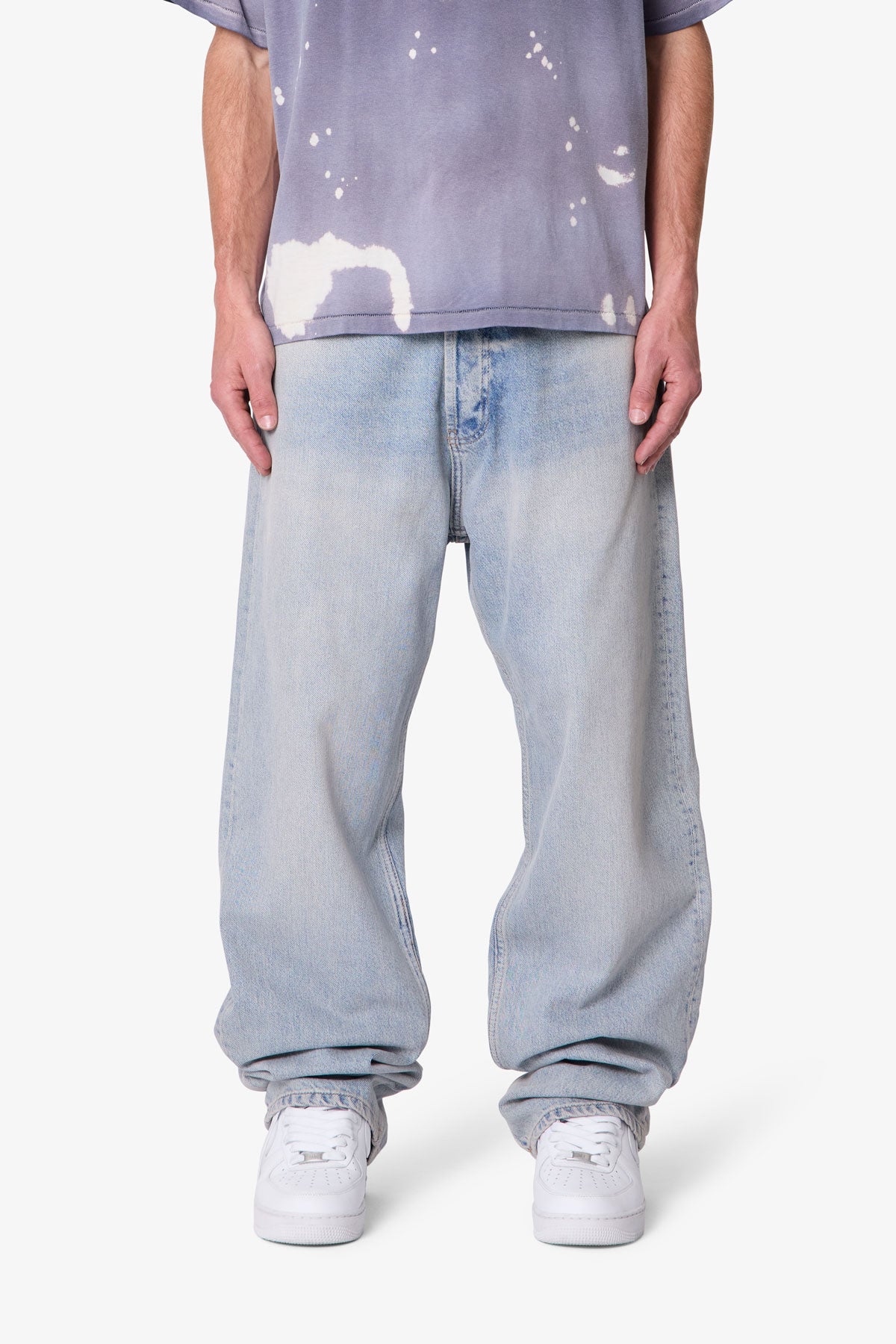 Baggy Denim - Light Sand Washed Blue | mnml | shop now