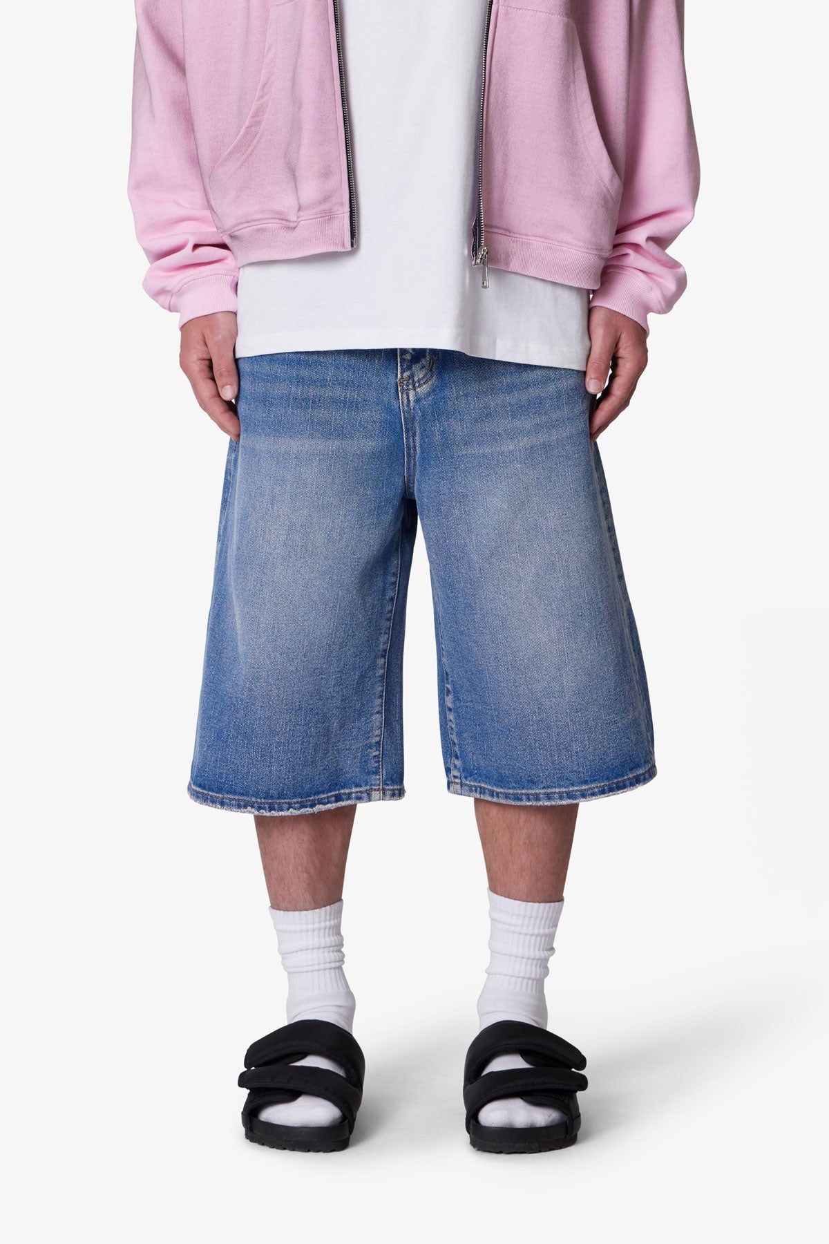 MNML RAW ウルトラバギー デニム ショートパンツ Indigo 送料込 Raw Ultra Baggy Denim Shorts - Rinsed Indigo | mnml | shop now