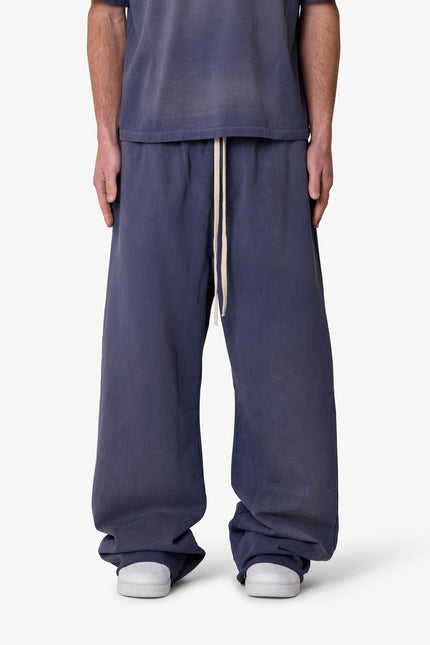 Ultra Baggy Fleece Sweatpants - Washed Navy