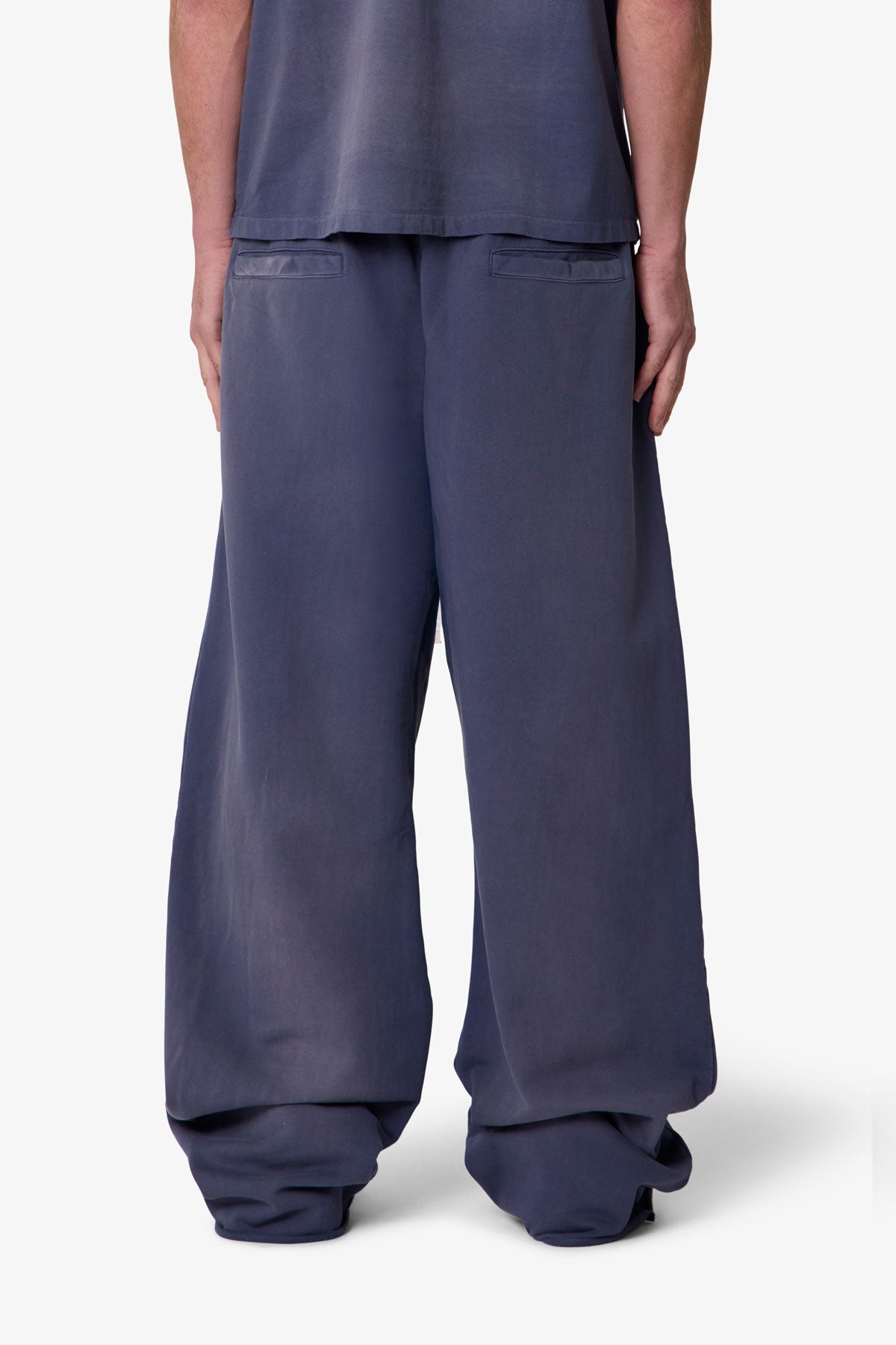Ultra Baggy Fleece Sweatpants - Washed Navy | mnml