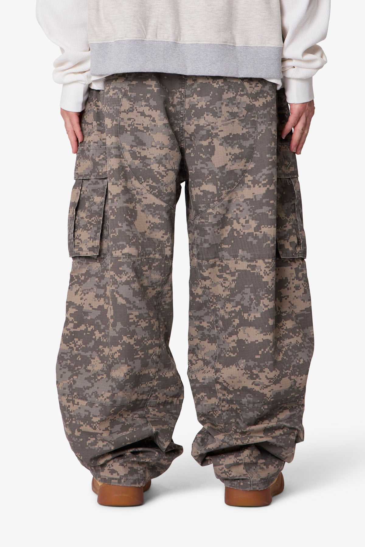 Mega Baggy Cargo Pants - Digi Camo | mnml