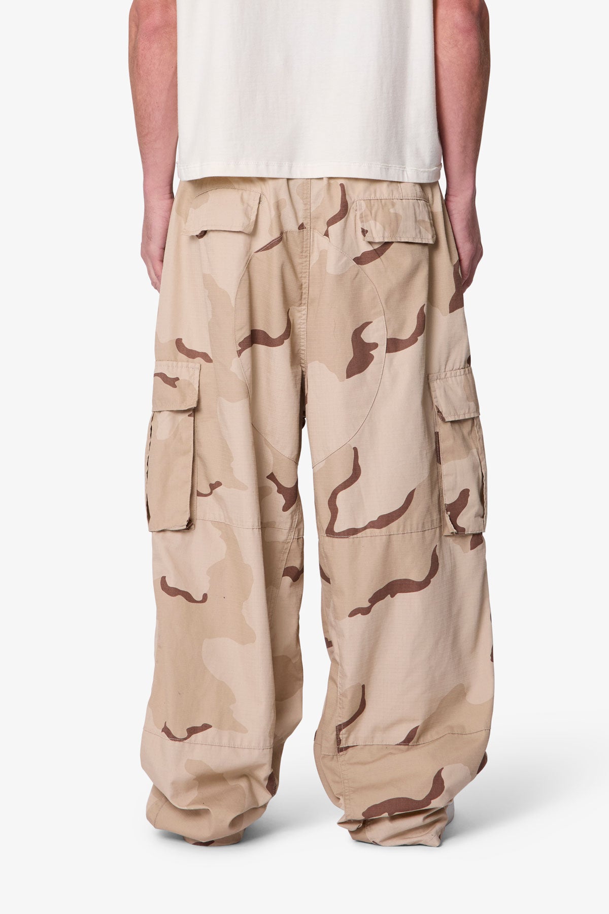 Mega Baggy Military Cargo Pants - Desert Camo | mnml