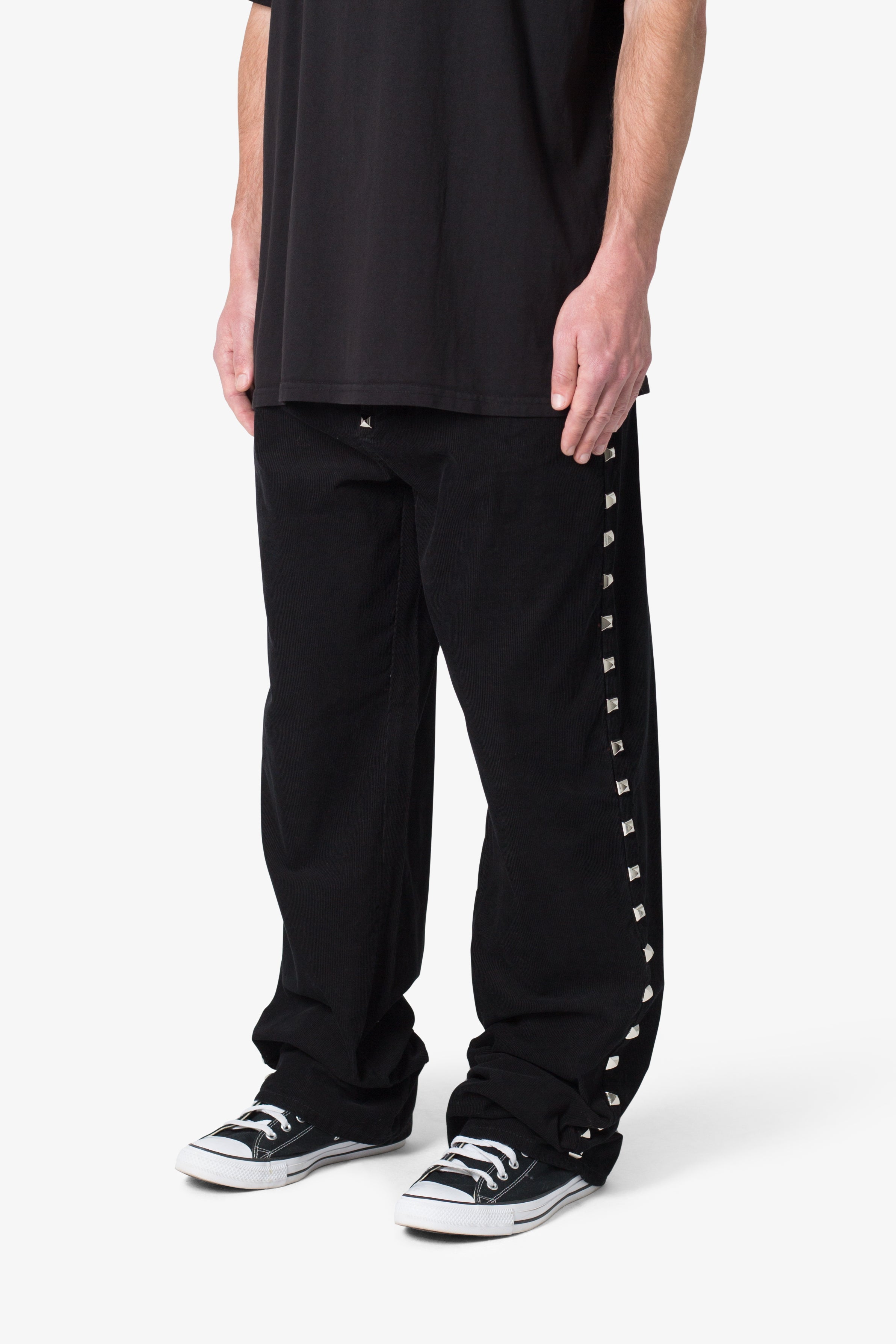 ★MNML★ ALL OVER BUTTON フーディ パーカー Black All Over Button Hoodie - Black | mnml | shop now