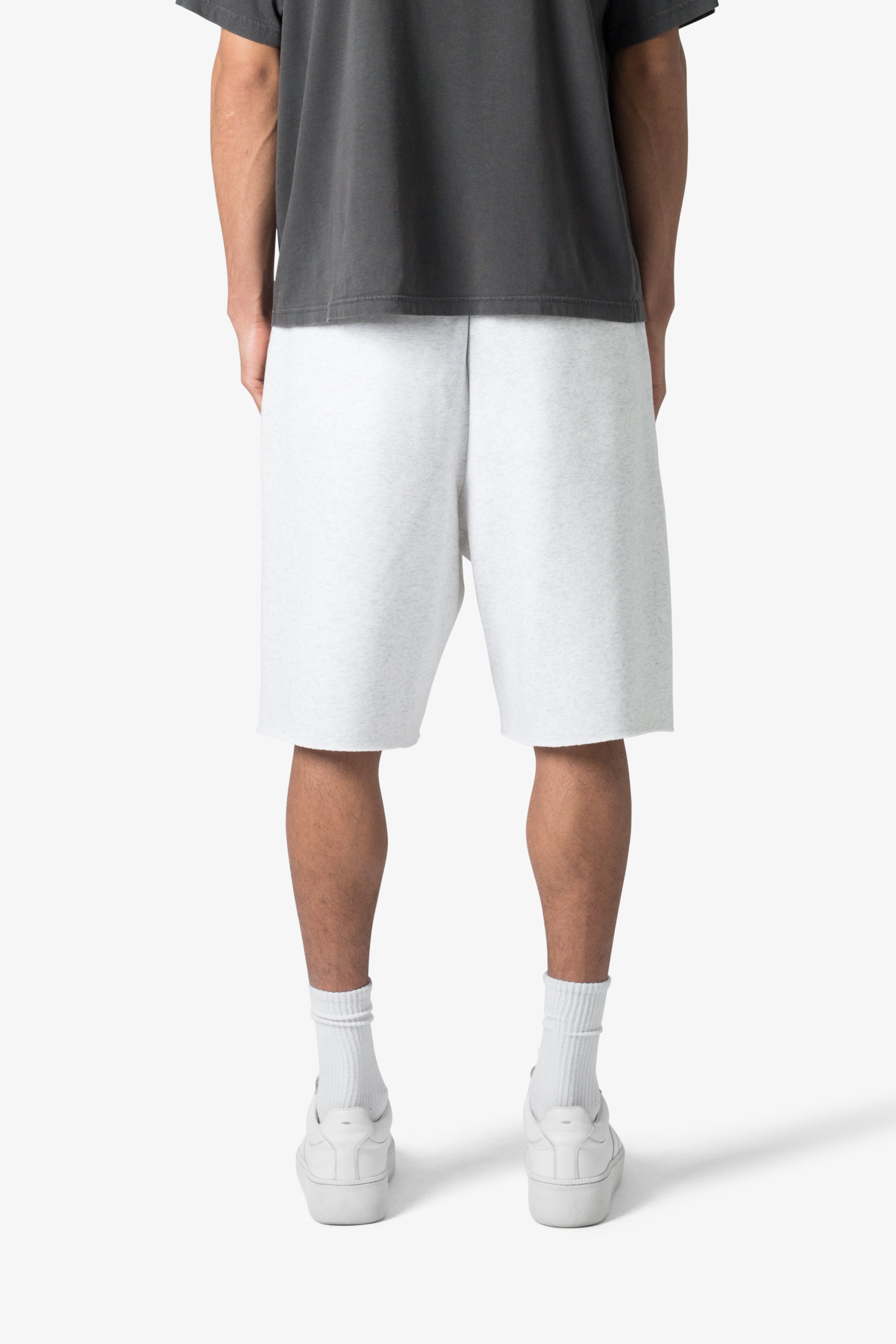 Ultra Baggy Sweatshorts - Heather Grey | mnml | shop now