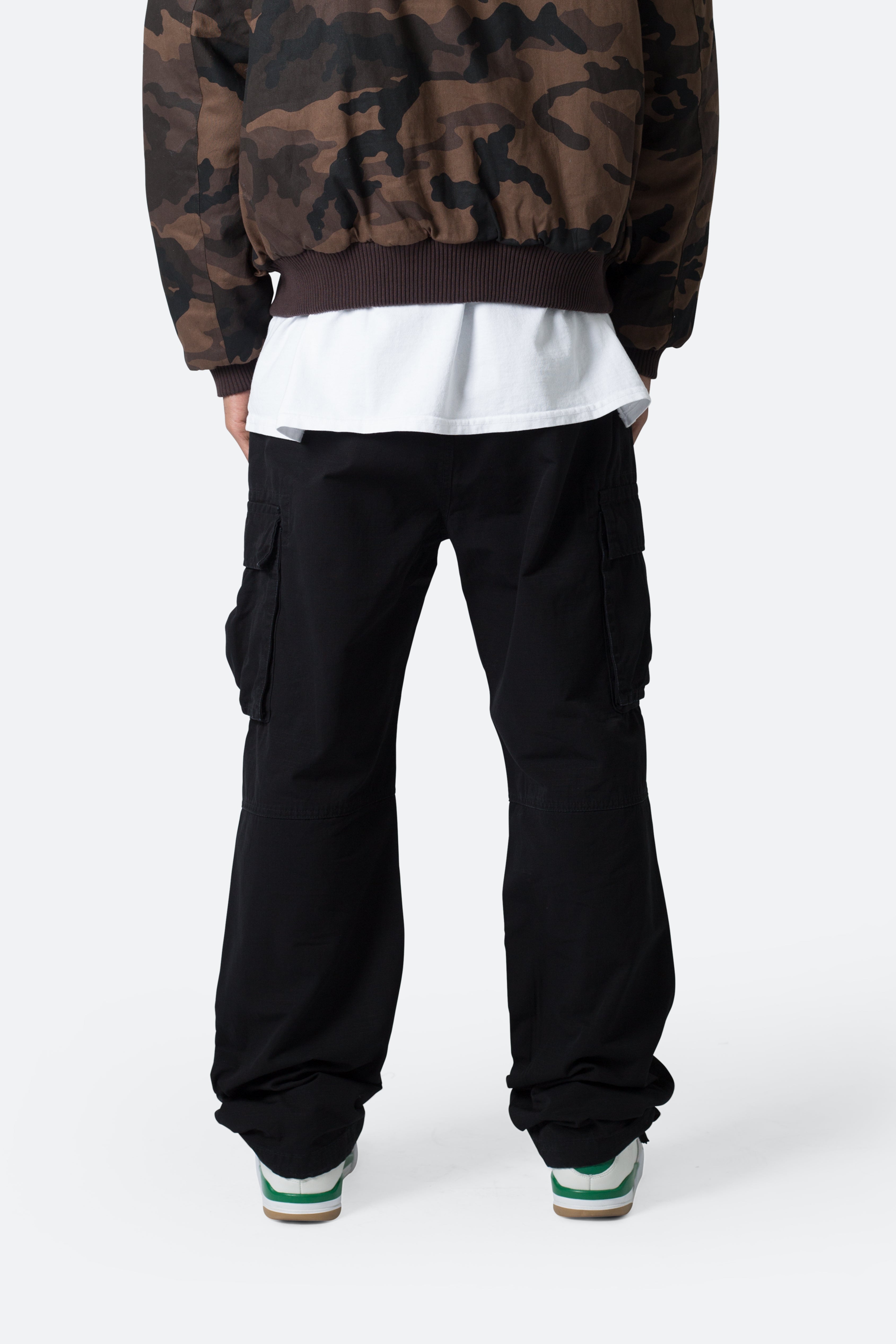 Ultra Baggy Vintage Cargo Pants - Black | mnml | shop now