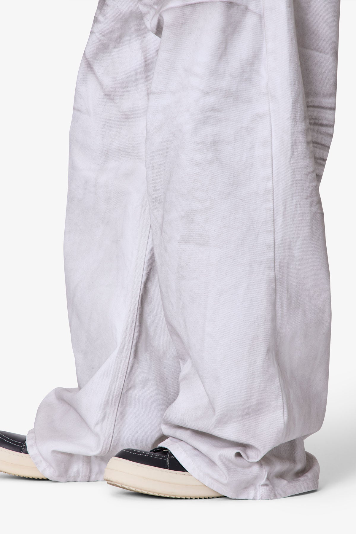 Ultra Wide Stained Denim - White | mnml