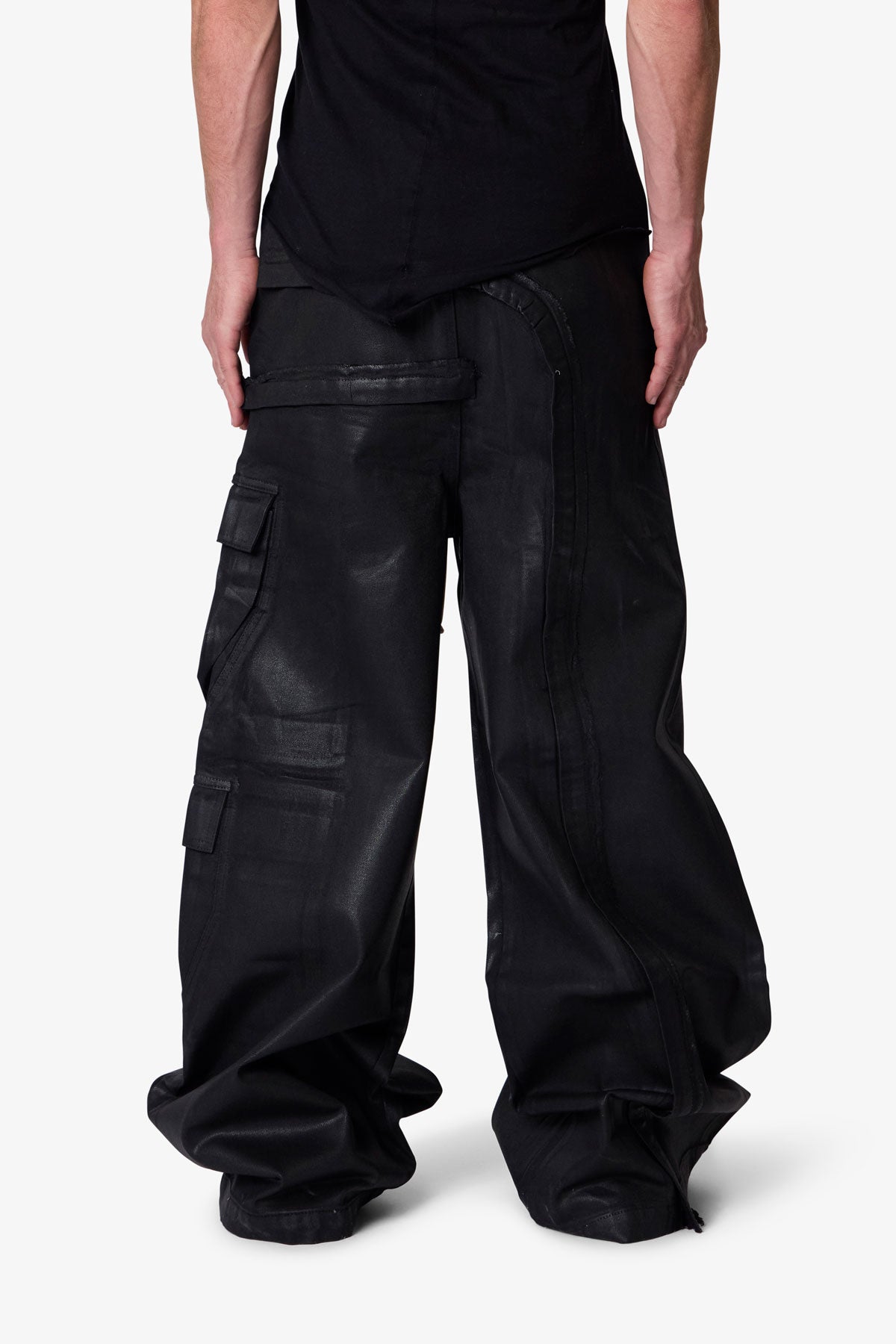 Waxed Rave Seam Cargo Pants - Black | mnml